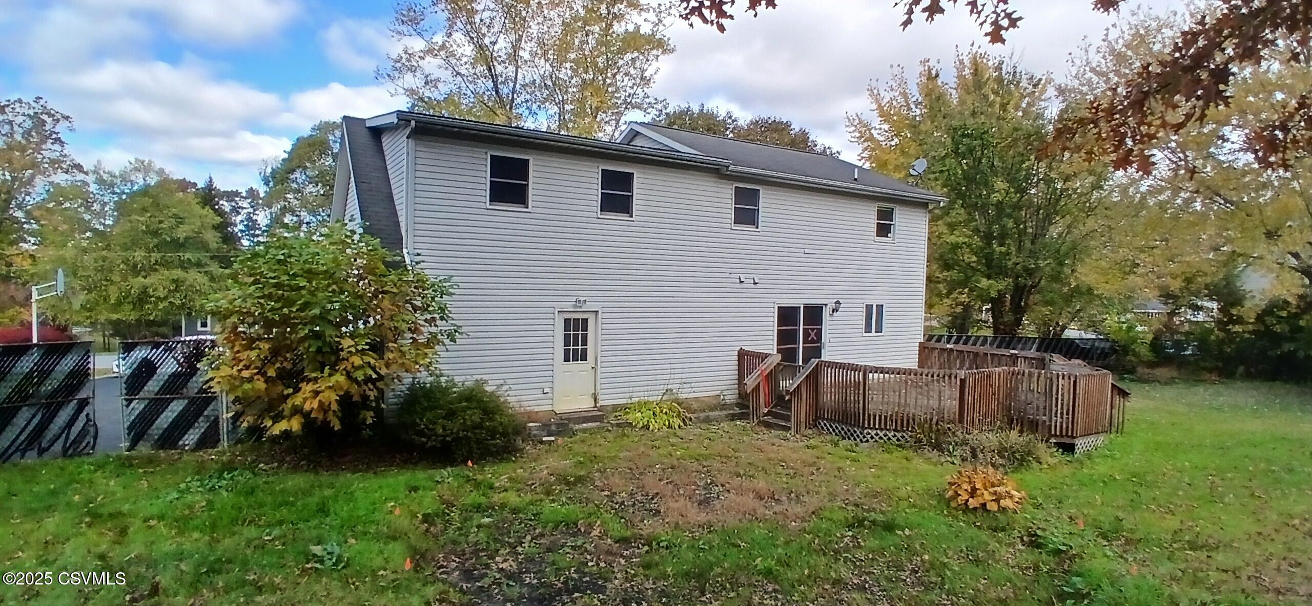 330 RIVERVIEW Avenue