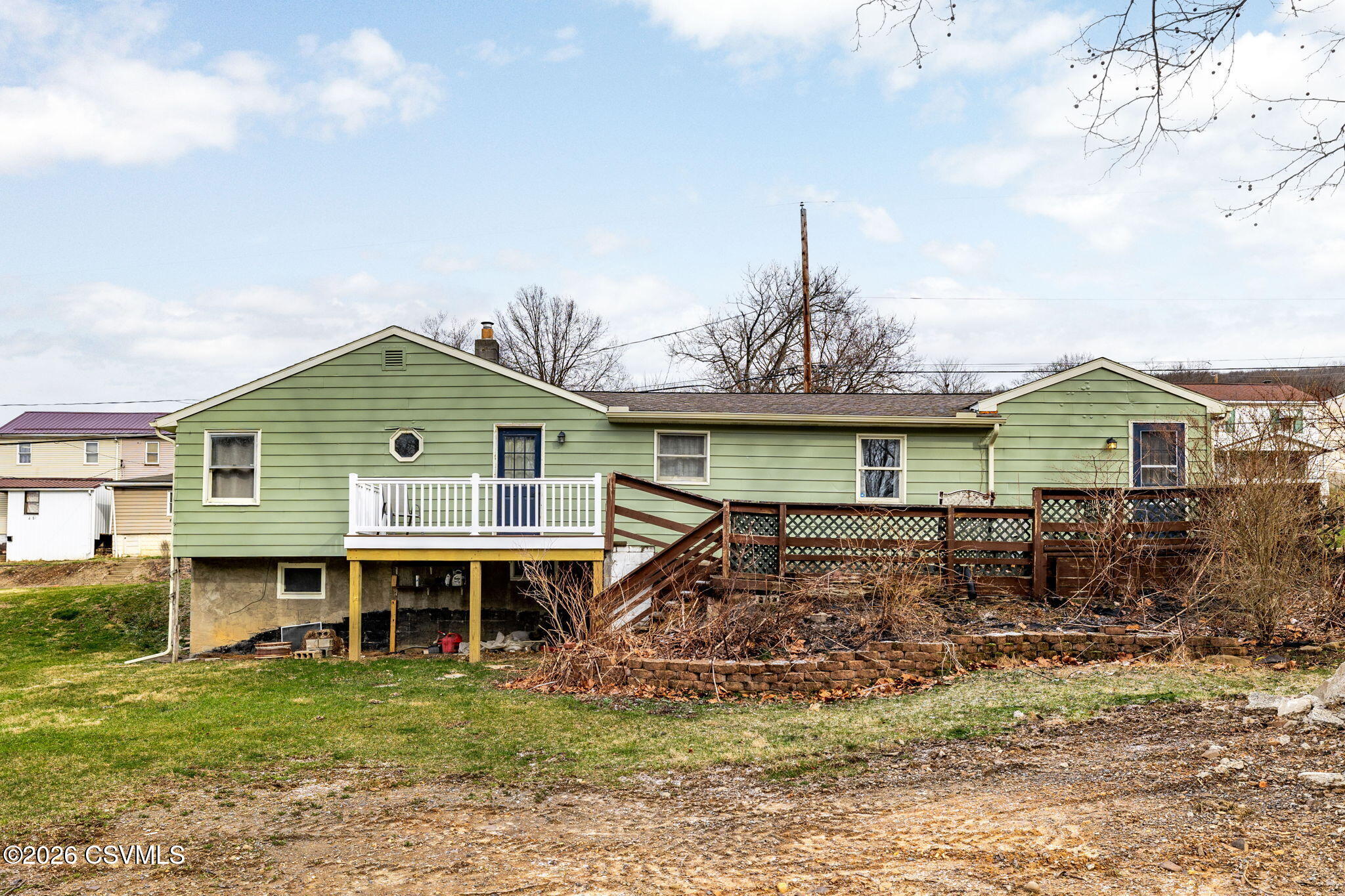 Properties 6 442 CHAMBER Street