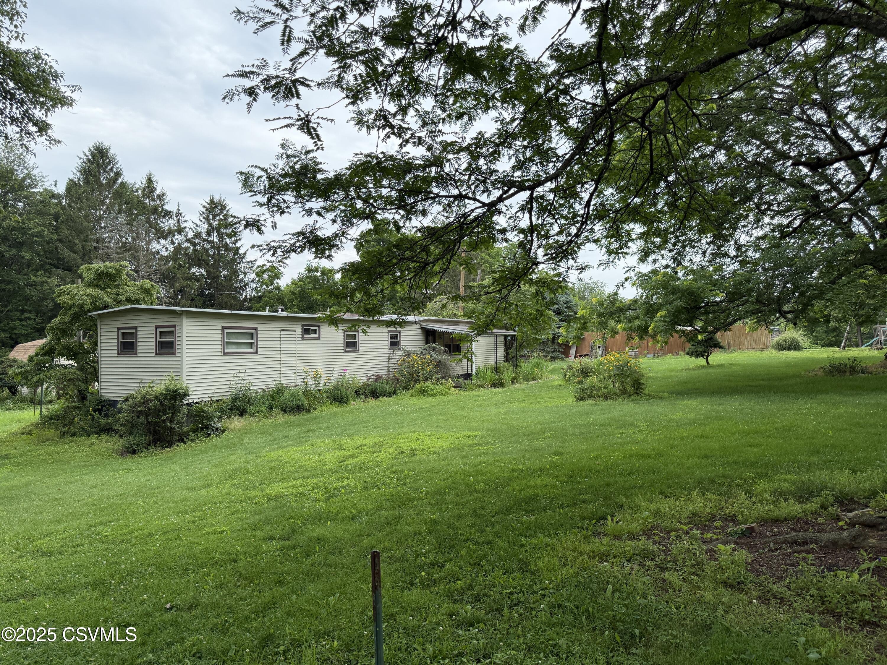 25 WOLFE Road