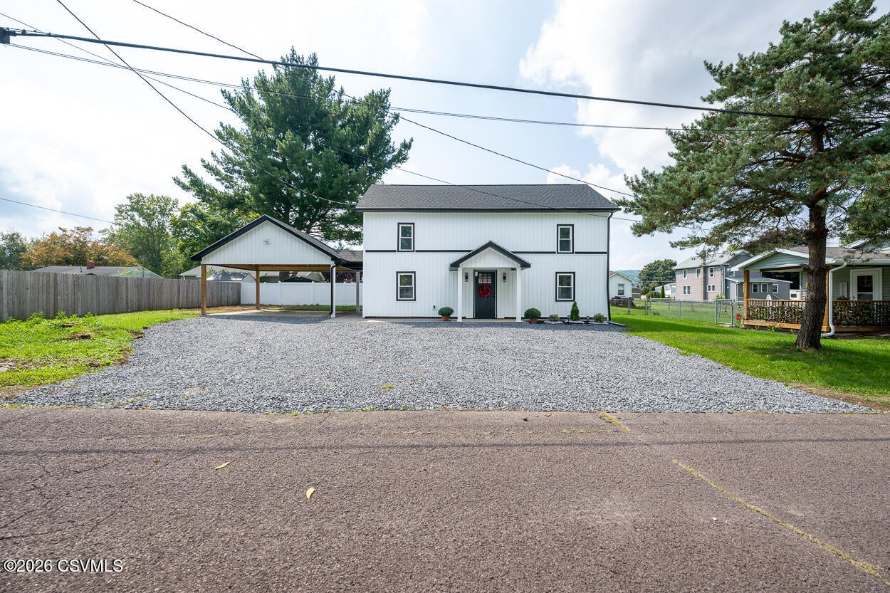 338 line street
