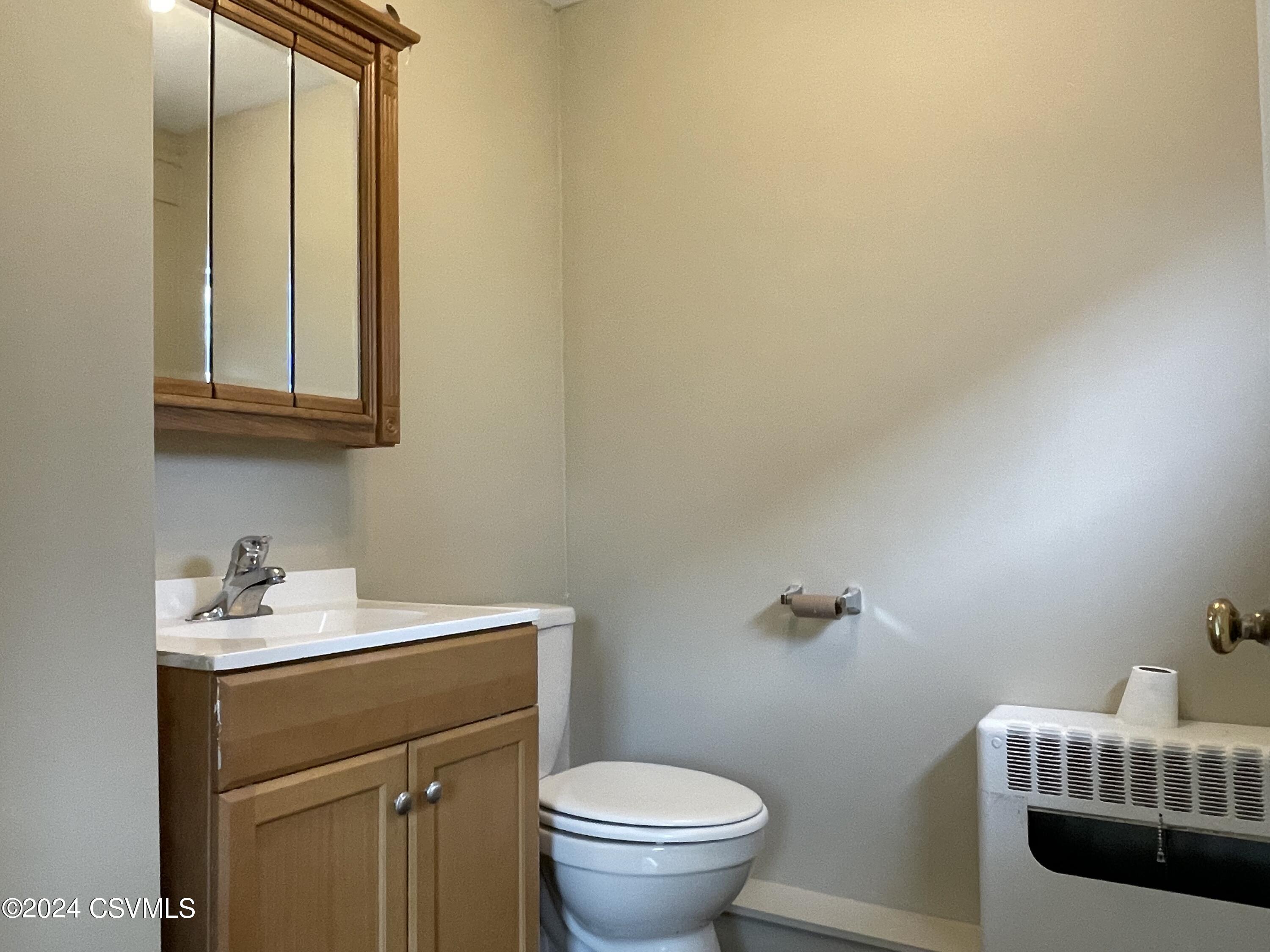 Mifflinburg, Pennsylvania 17844, United States, 4 Bedrooms Bedrooms, ,3 BathroomsBathrooms,Residential,Active,51256