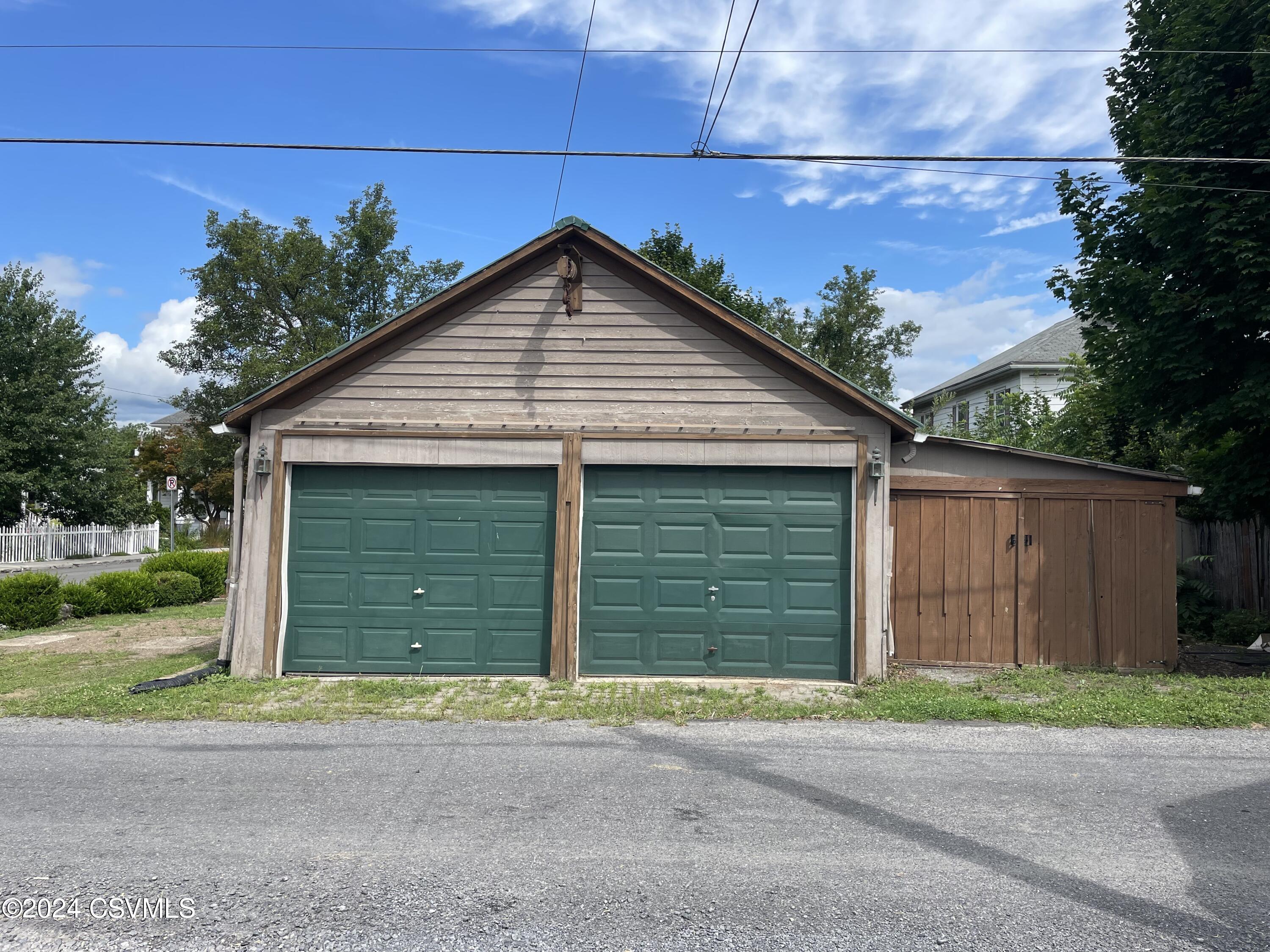 Mifflinburg, Pennsylvania 17844, United States, 4 Bedrooms Bedrooms, ,3 BathroomsBathrooms,Residential,Active,51256