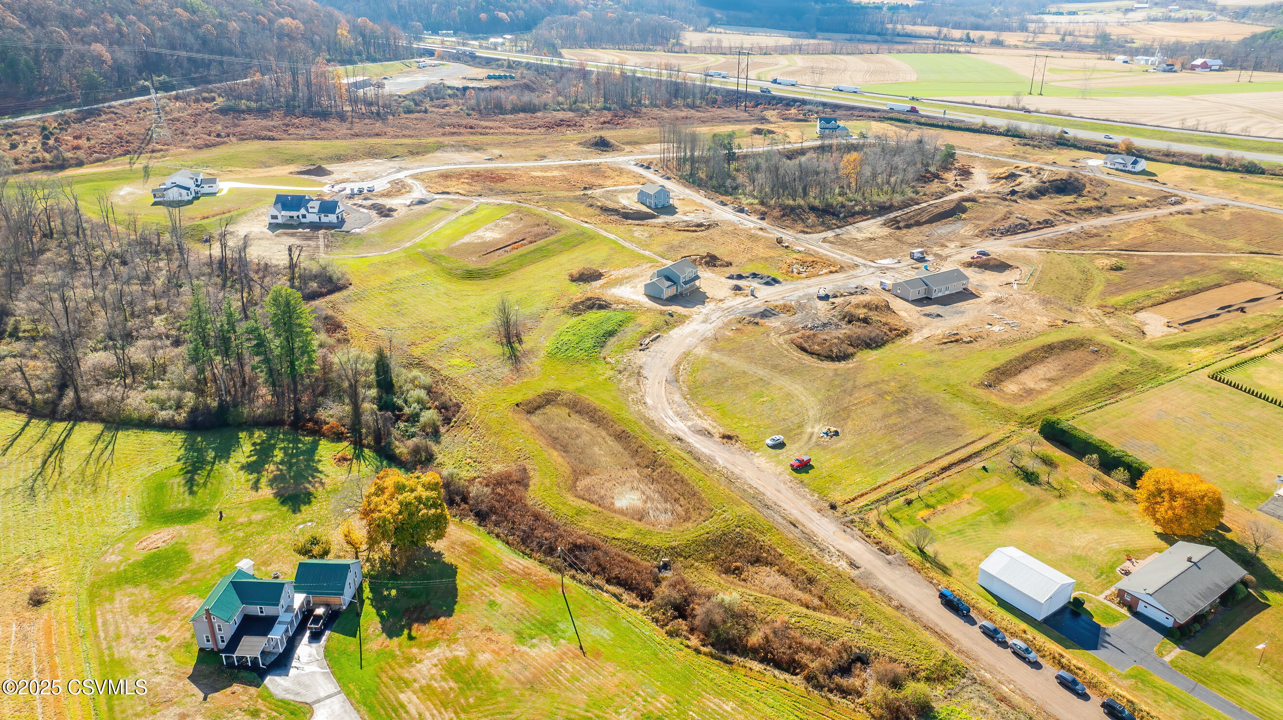 Properties 4 72 MAPLE CREST Drive