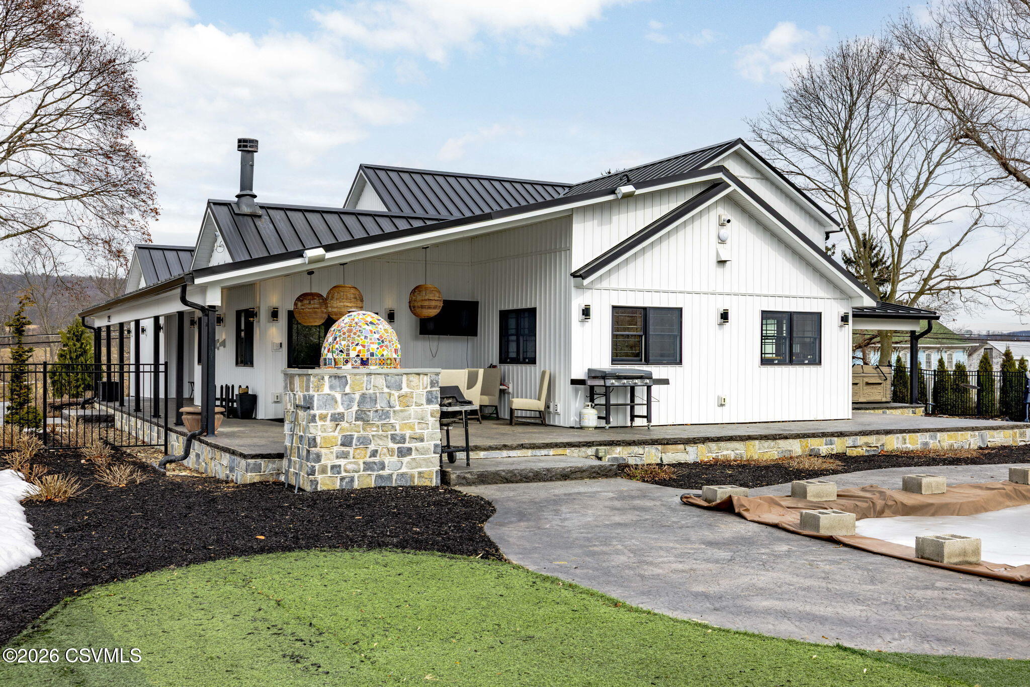 Properties 6 529-533 LIBERTY VALLEY Road