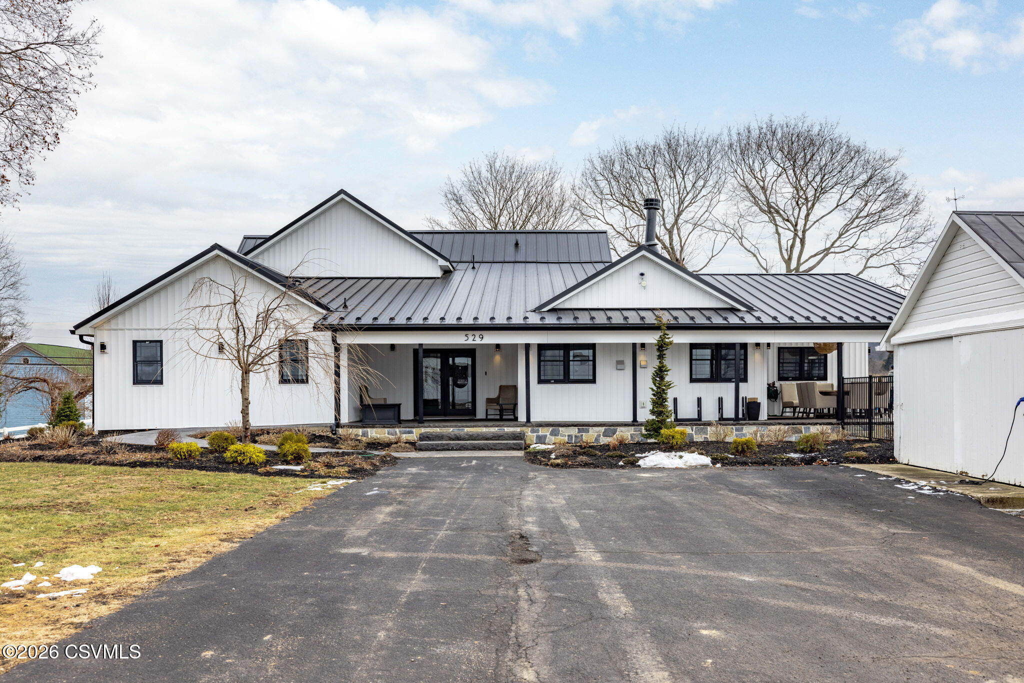 Properties 4 529-533 LIBERTY VALLEY Road