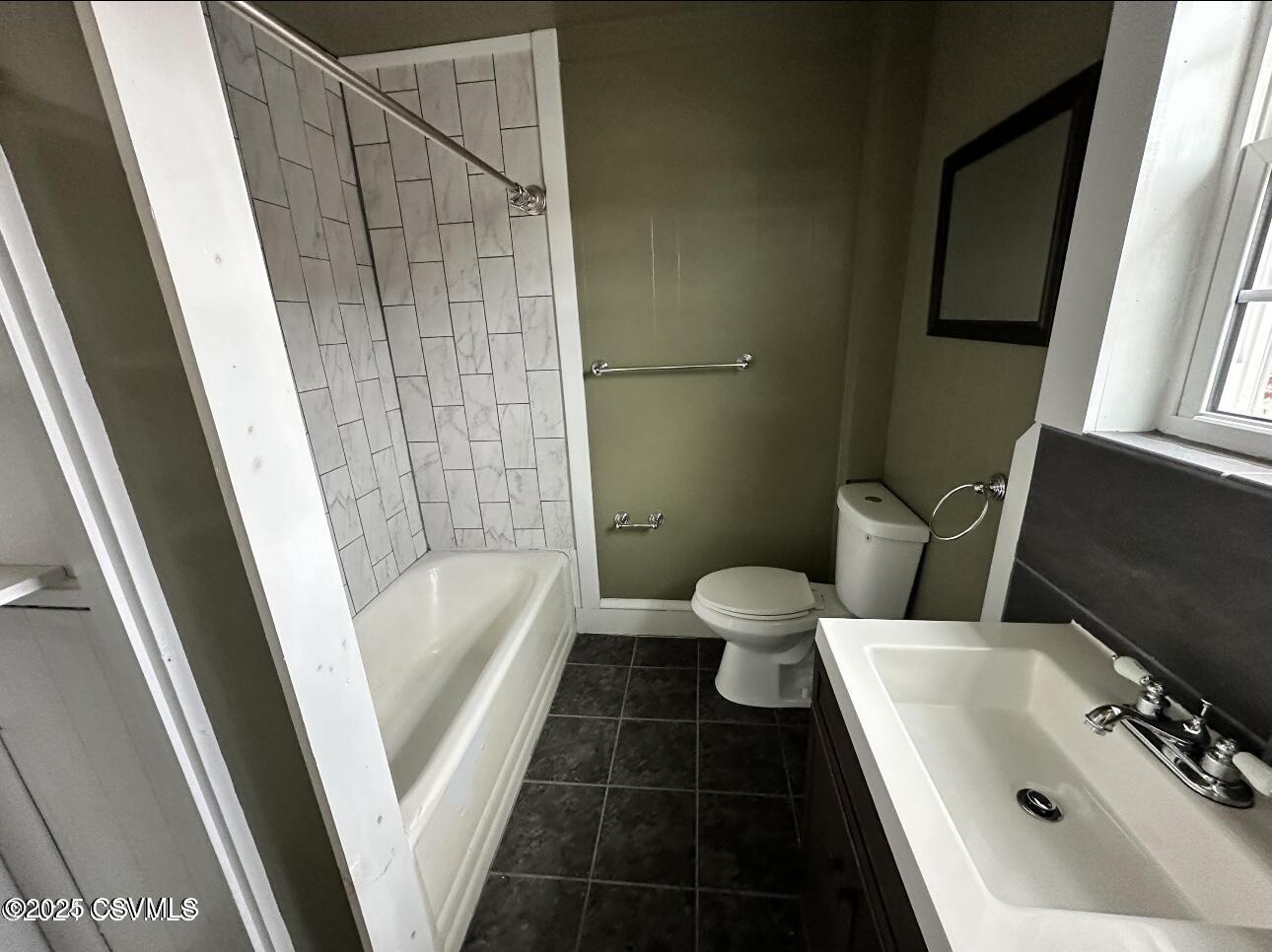 Danville, Pennsylvania 17821, United States, 2 Bedrooms Bedrooms, ,3 BathroomsBathrooms,Residential,Active,227903