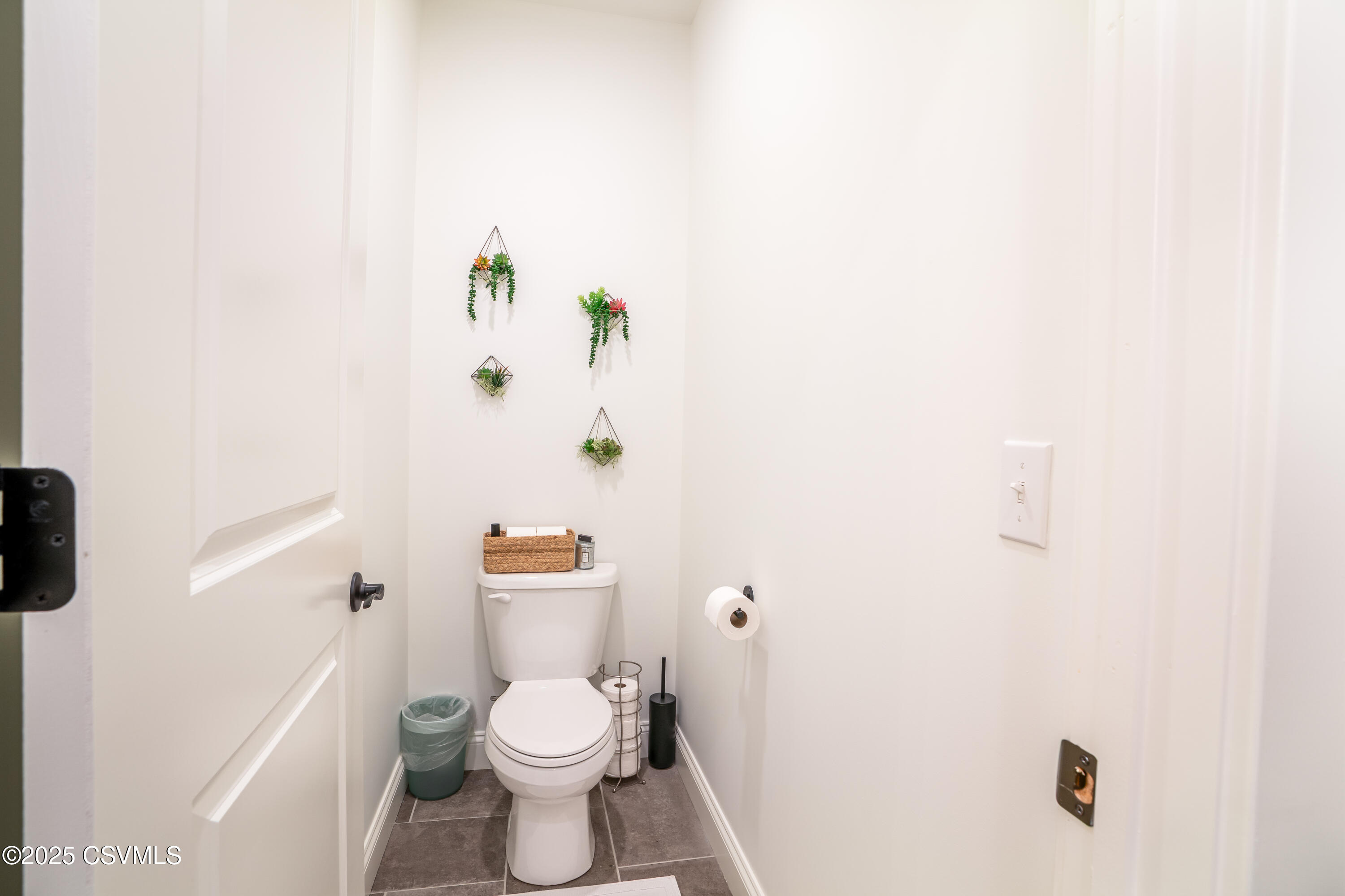 Lewisburg, Pennsylvania 17837, United States, 4 Bedrooms Bedrooms, ,4 BathroomsBathrooms,Residential,Active,163024