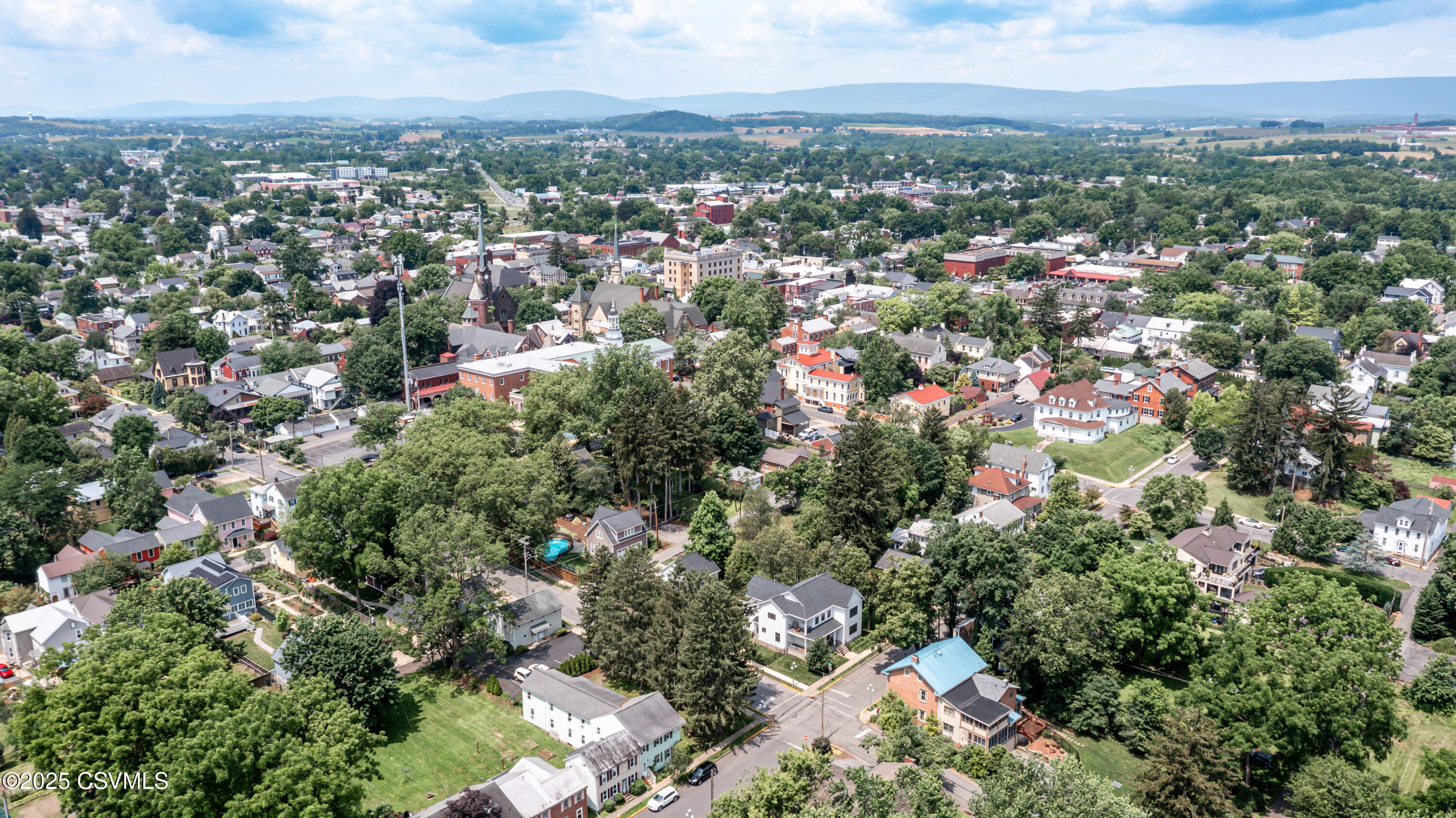 Lewisburg, Pennsylvania 17837, United States, 4 Bedrooms Bedrooms, ,4 BathroomsBathrooms,Residential,Active,163024