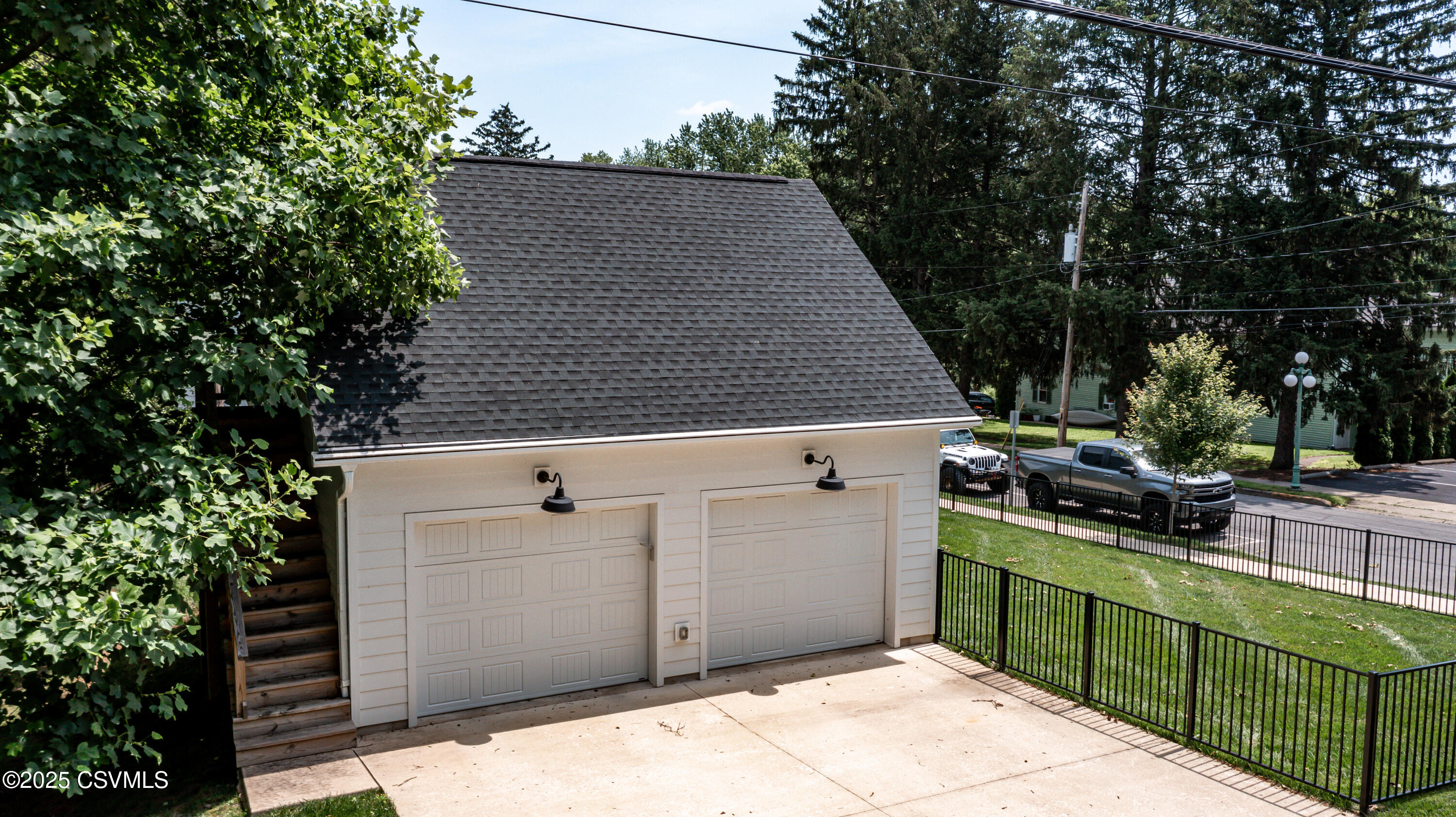 Lewisburg, Pennsylvania 17837, United States, 4 Bedrooms Bedrooms, ,4 BathroomsBathrooms,Residential,Active,163024