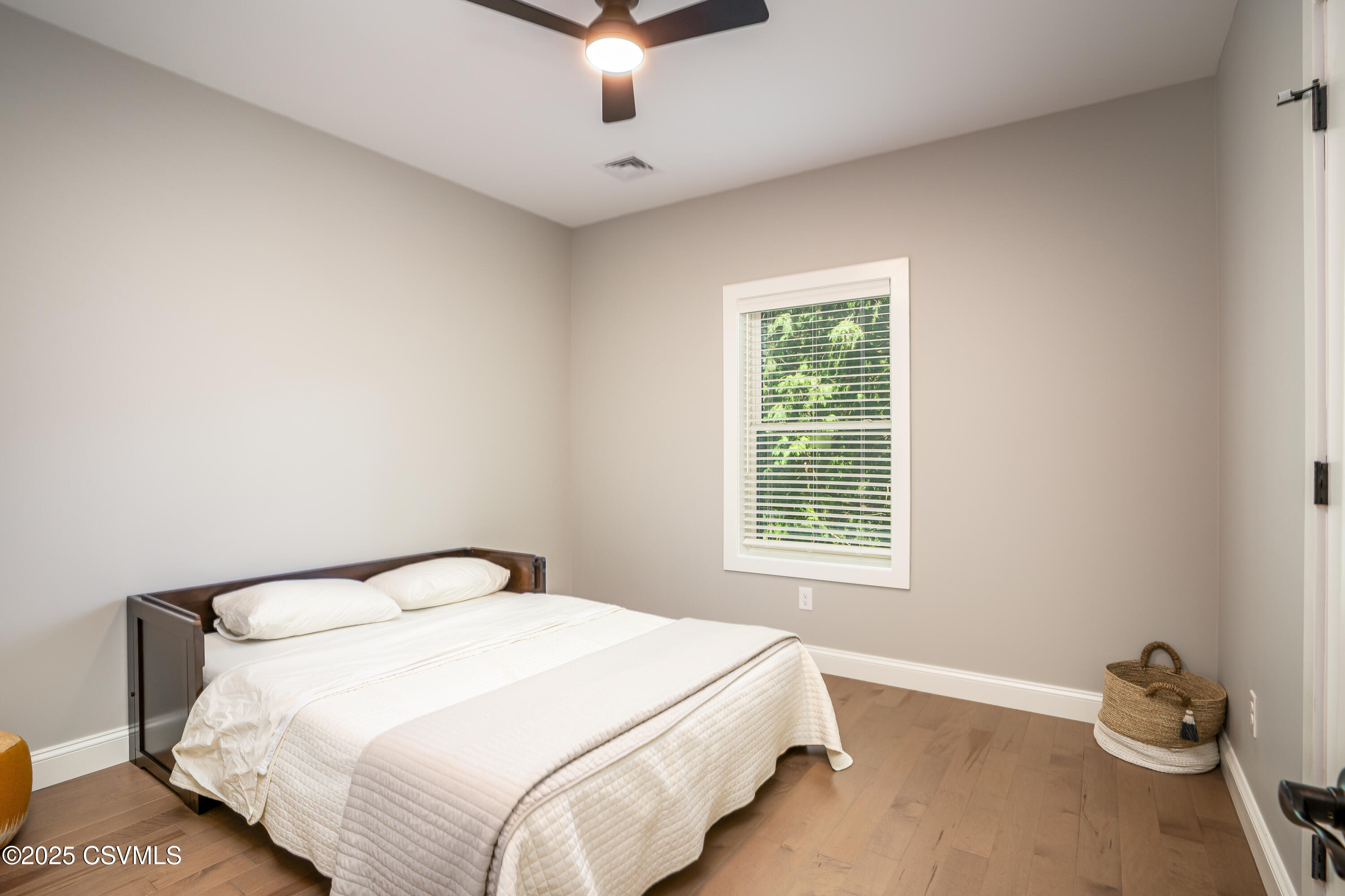 Lewisburg, Pennsylvania 17837, United States, 4 Bedrooms Bedrooms, ,4 BathroomsBathrooms,Residential,Active,163024