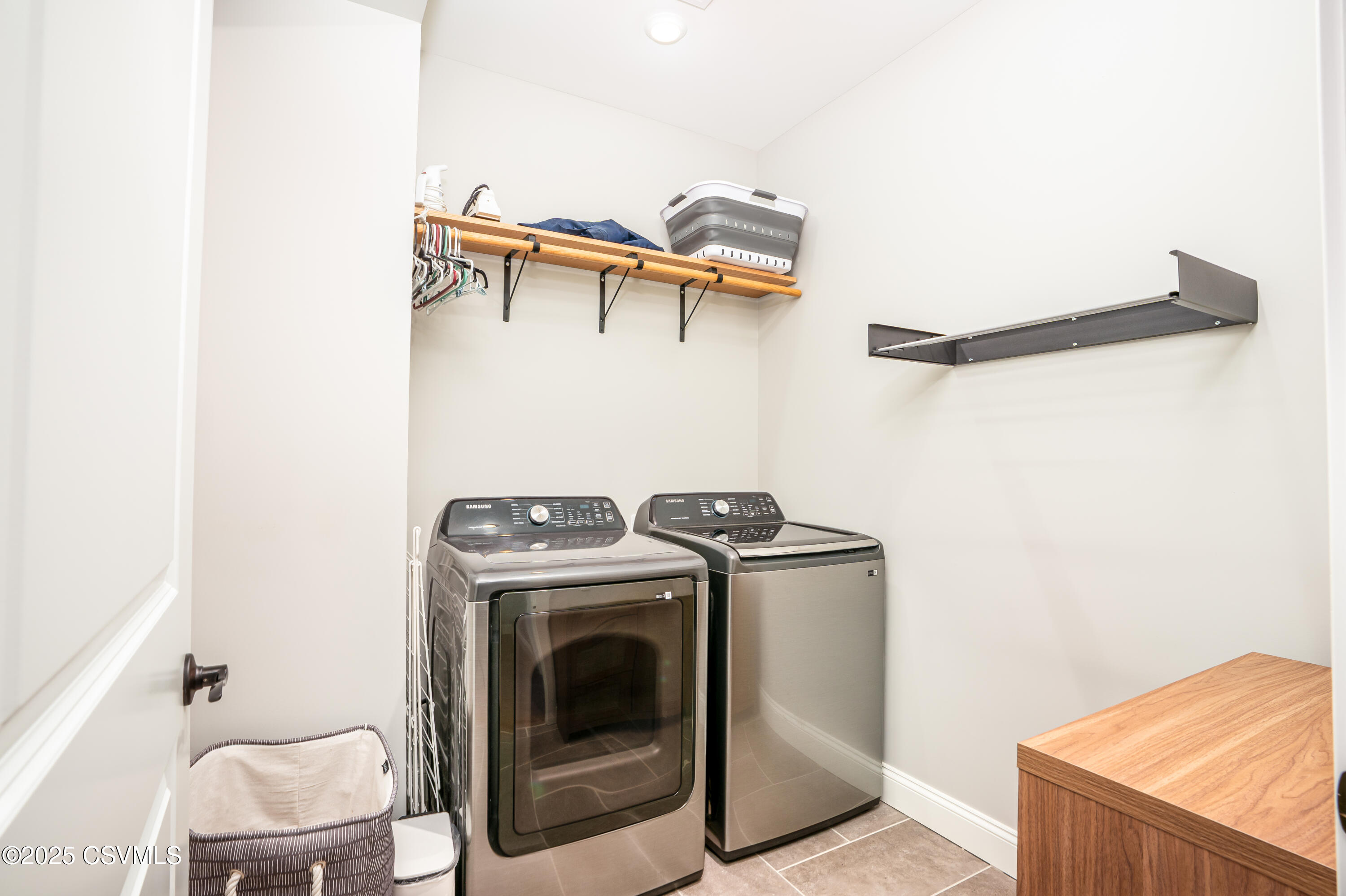 Lewisburg, Pennsylvania 17837, United States, 4 Bedrooms Bedrooms, ,4 BathroomsBathrooms,Residential,Active,163024