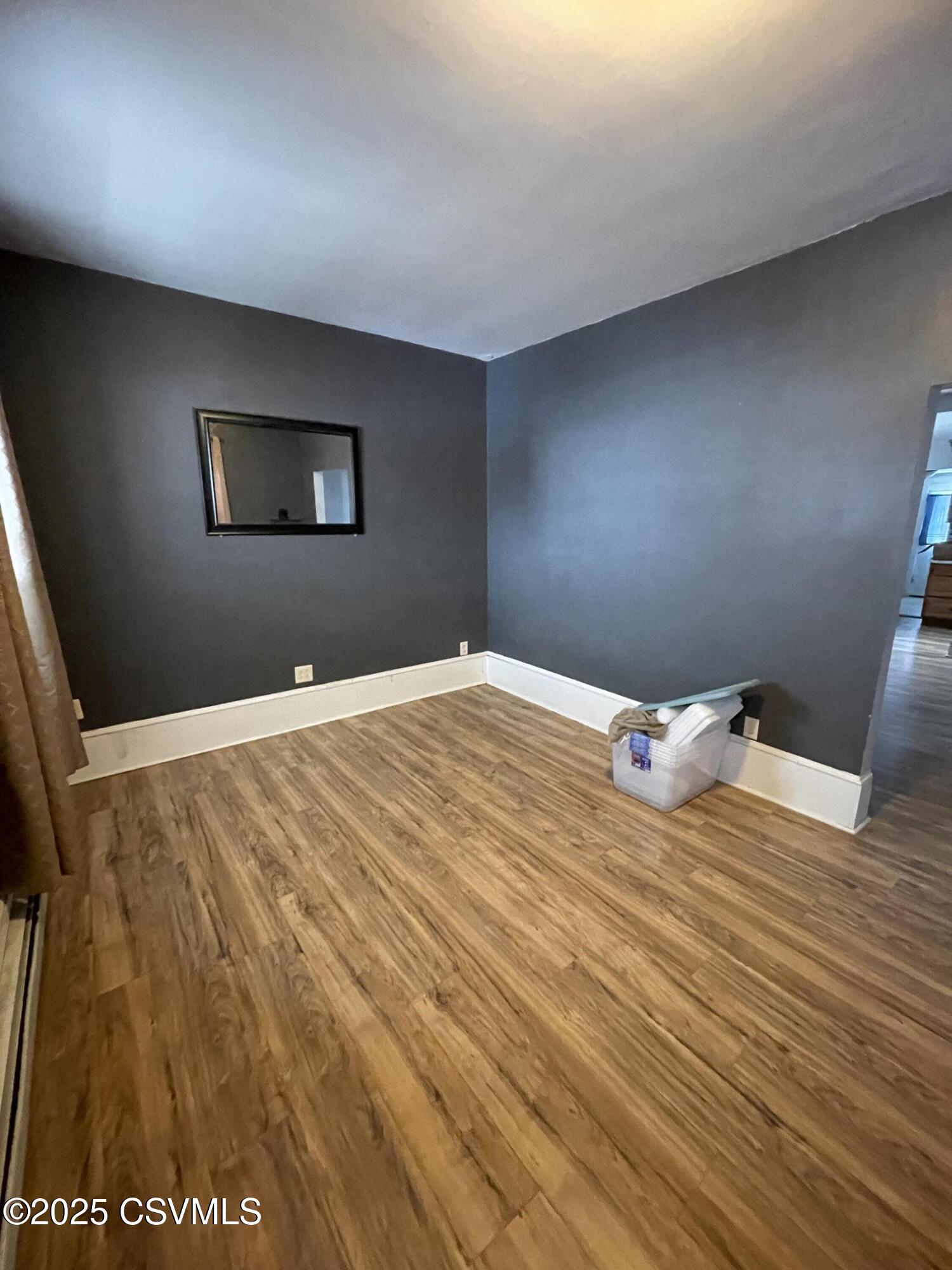 Properties 4 613 ELM Street