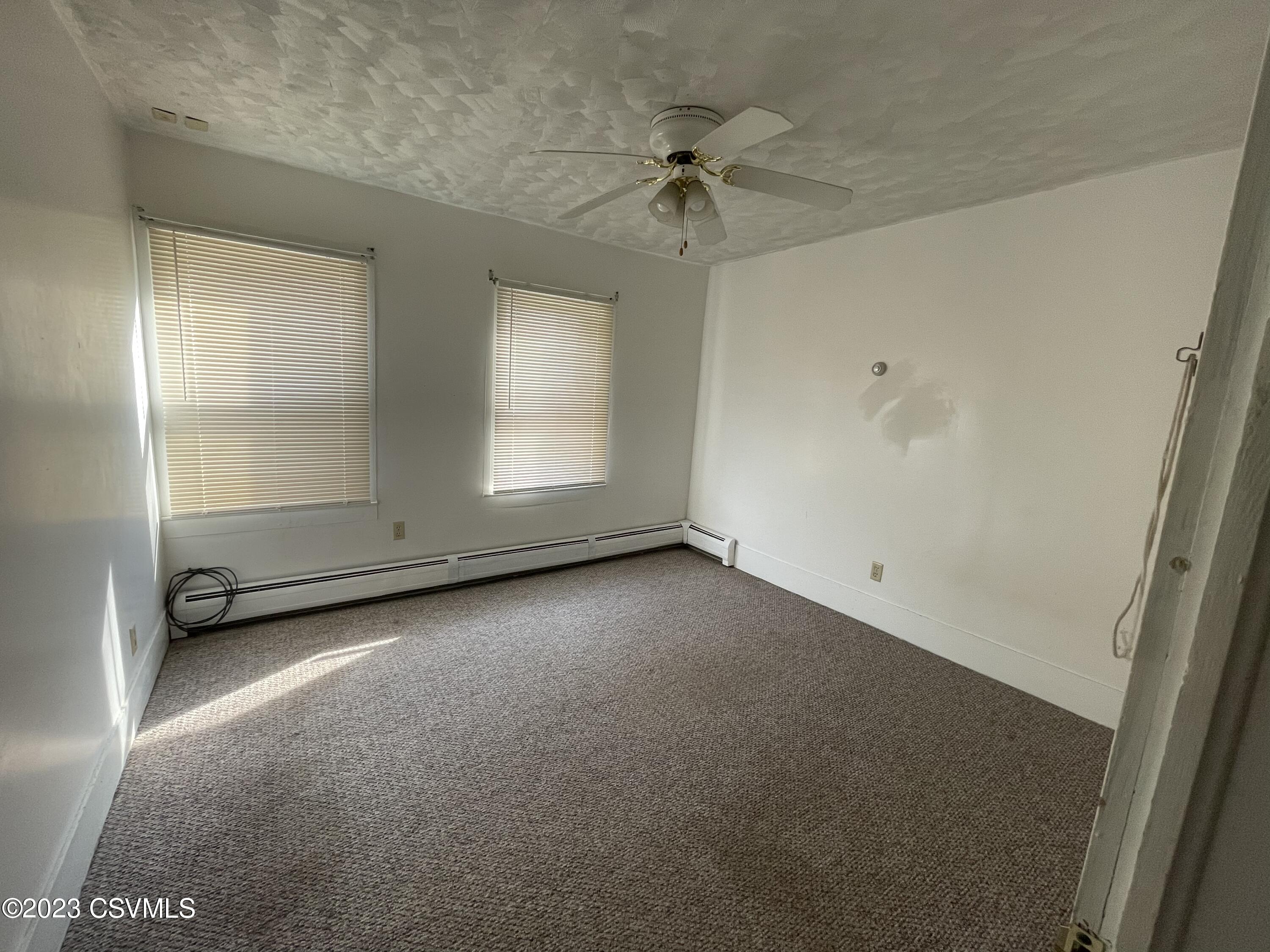 Nescopeck, Pennsylvania 18635, United States, 7 Bedrooms Bedrooms, ,4 BathroomsBathrooms,Residential,Active,69612