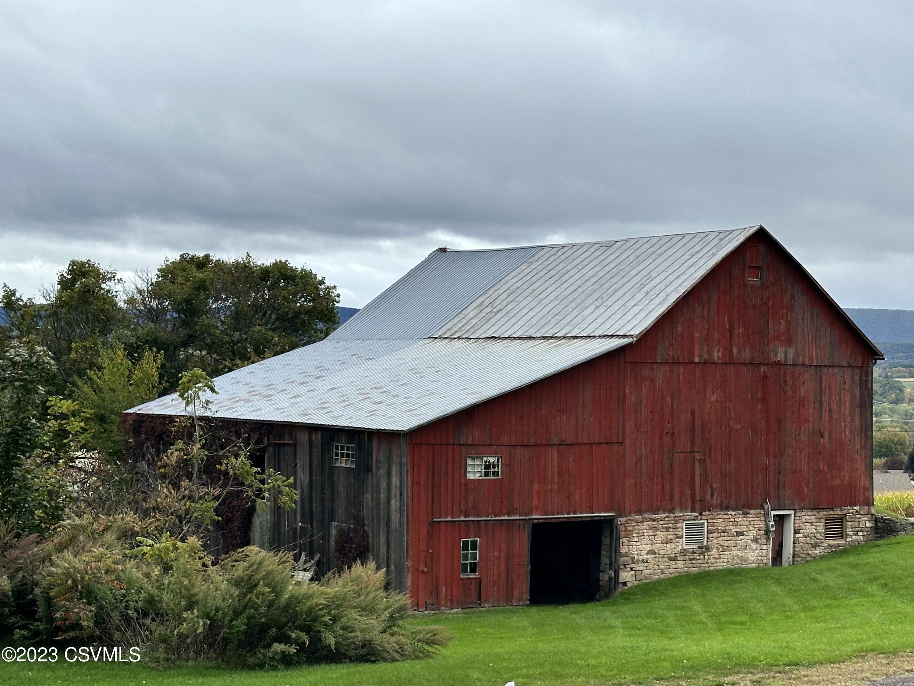 Nescopeck, Pennsylvania 18635, United States, 7 Bedrooms Bedrooms, ,4 BathroomsBathrooms,Residential,Active,69612