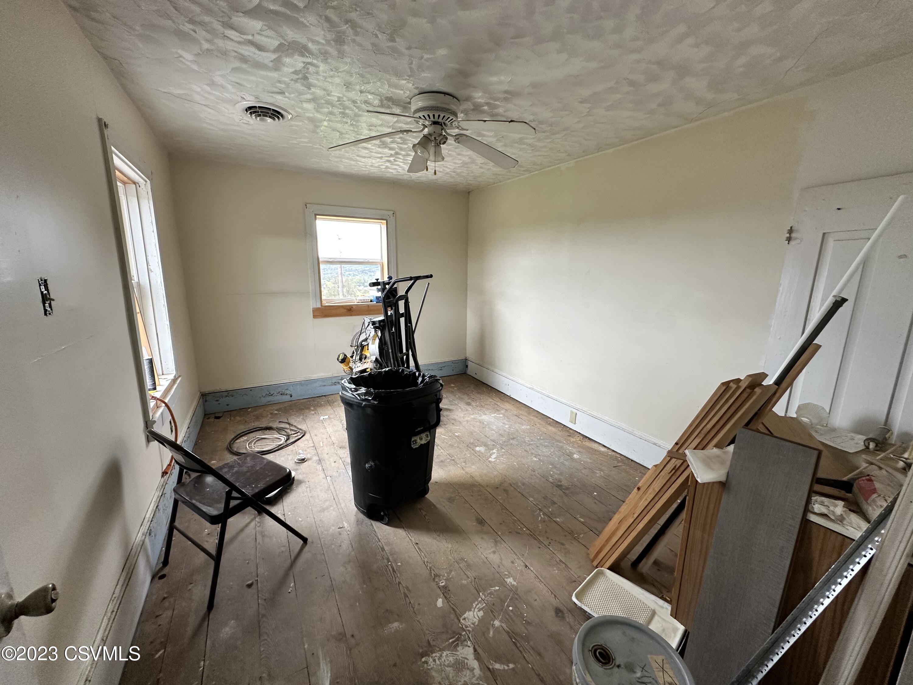 Nescopeck, Pennsylvania 18635, United States, 7 Bedrooms Bedrooms, ,4 BathroomsBathrooms,Residential,Active,69612