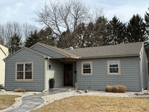 50 E 12th Street, Bloomsburg, PA 17815 - MLS#: 20-99408