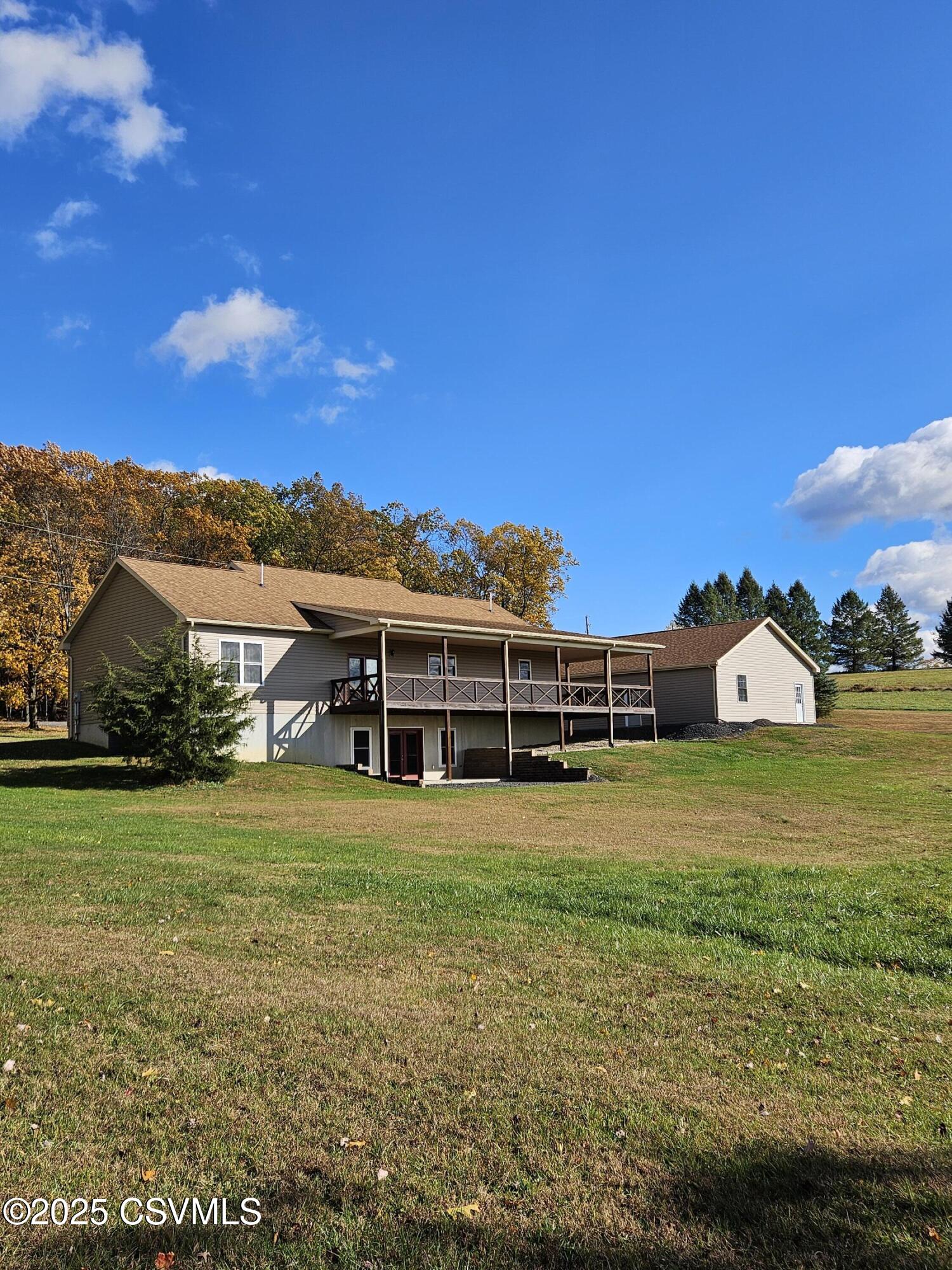 Properties 5 12 OAK WOODS Lane