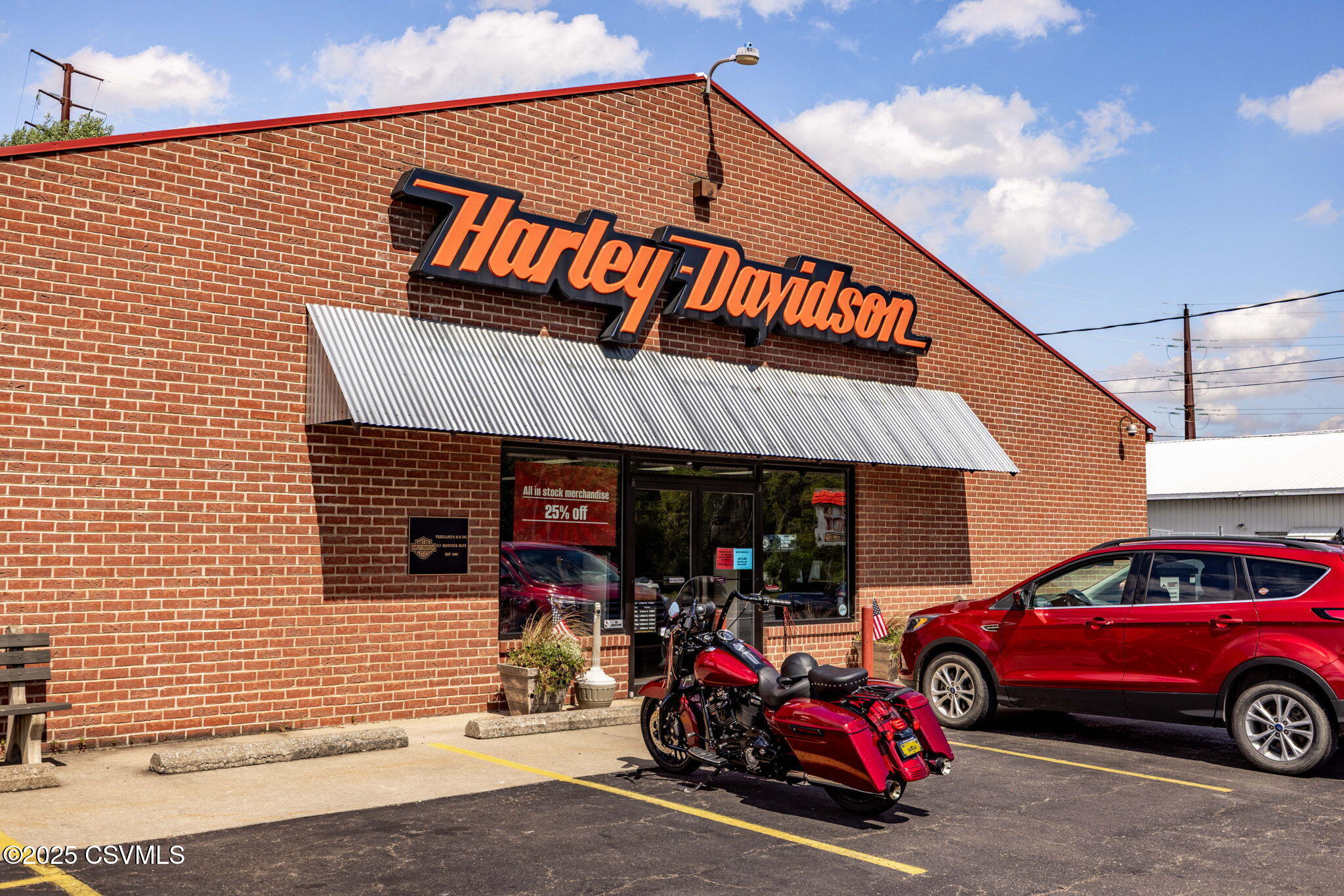 Properties 5 317 MONTOUR Boulevard