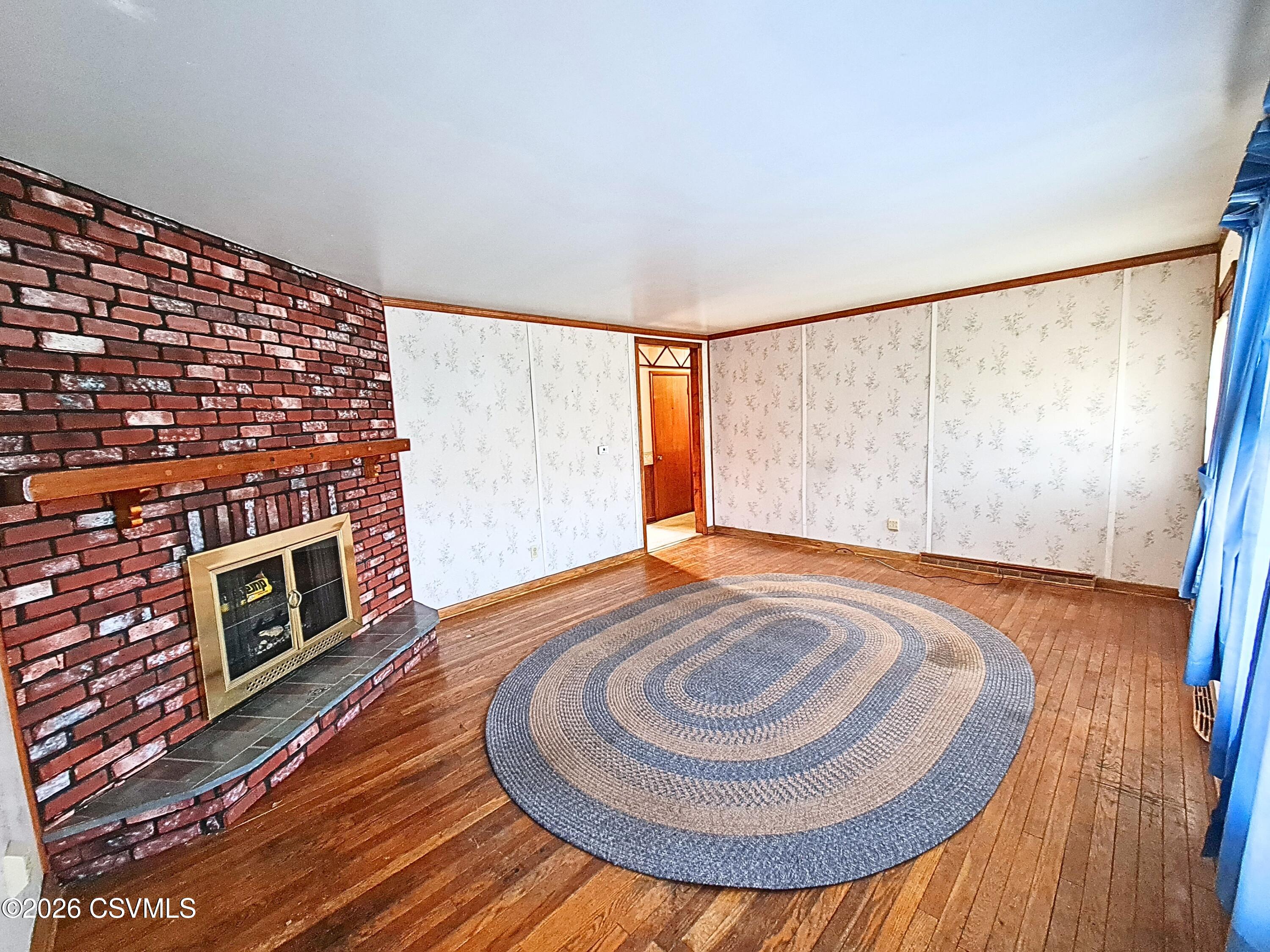Properties 6 948 SODOM Road