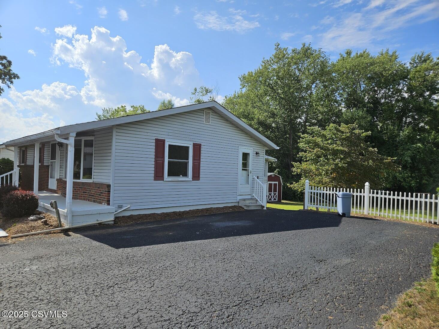 139 OLD FARM Lane