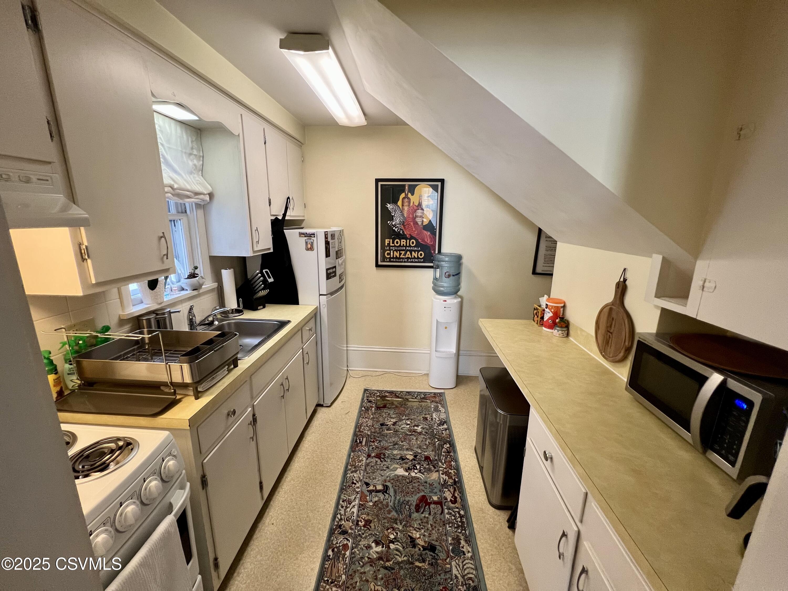 Lewisburg, Pennsylvania 17837, United States, 2 Bedrooms Bedrooms, ,1 BathroomBathrooms,Residential,Active,121167