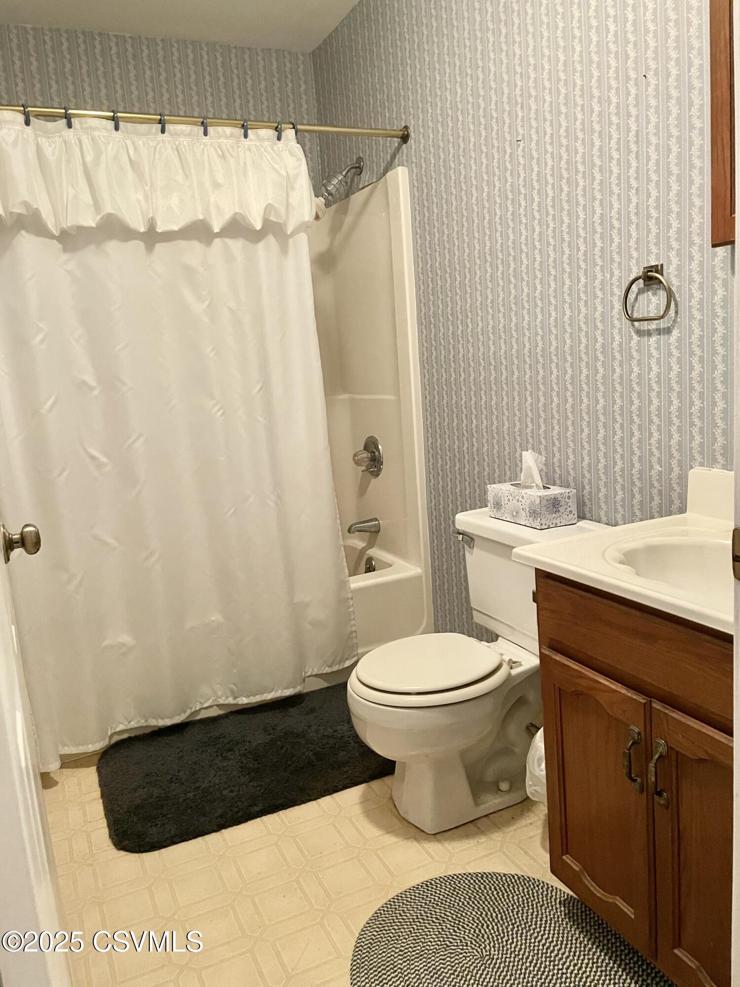 Danville, Pennsylvania 17821, United States, 4 Bedrooms Bedrooms, ,2 BathroomsBathrooms,Residential,Active,86676