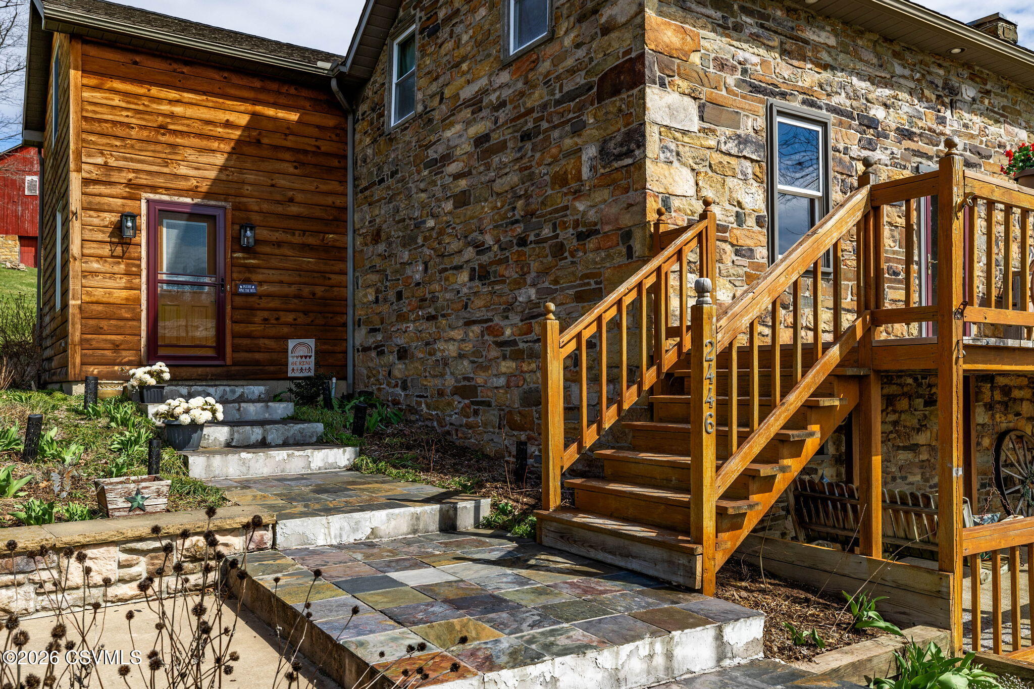 2446 center road