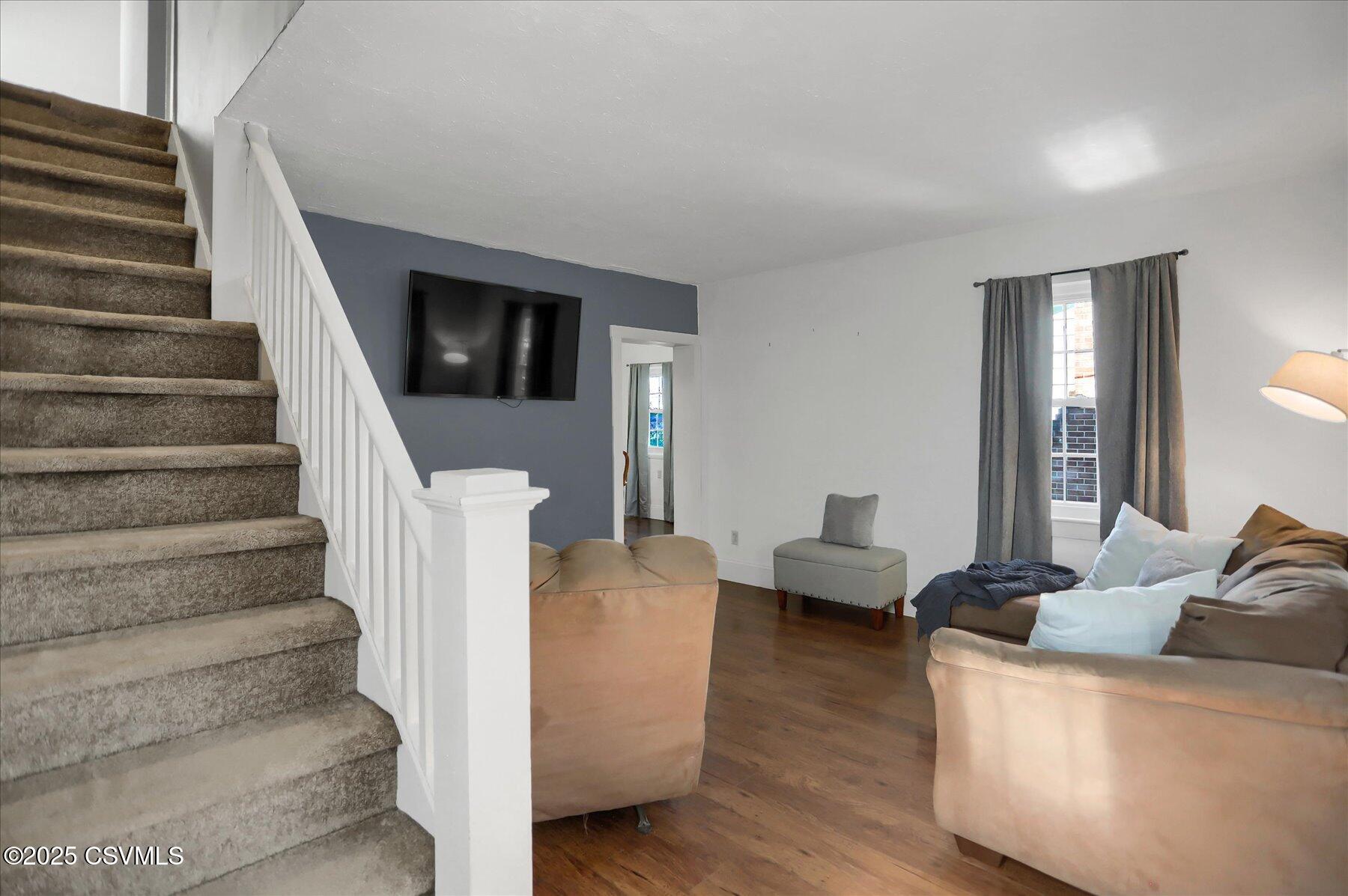 244 WALNUT Street