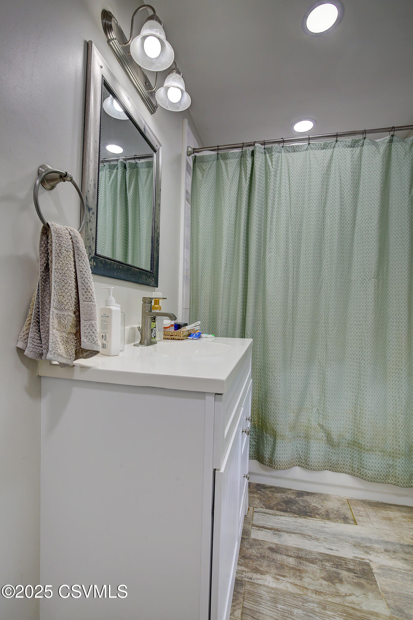 Bloomsburg, Pennsylvania 17815, United States, 2 Bedrooms Bedrooms, ,2 BathroomsBathrooms,Residential,Active,132569