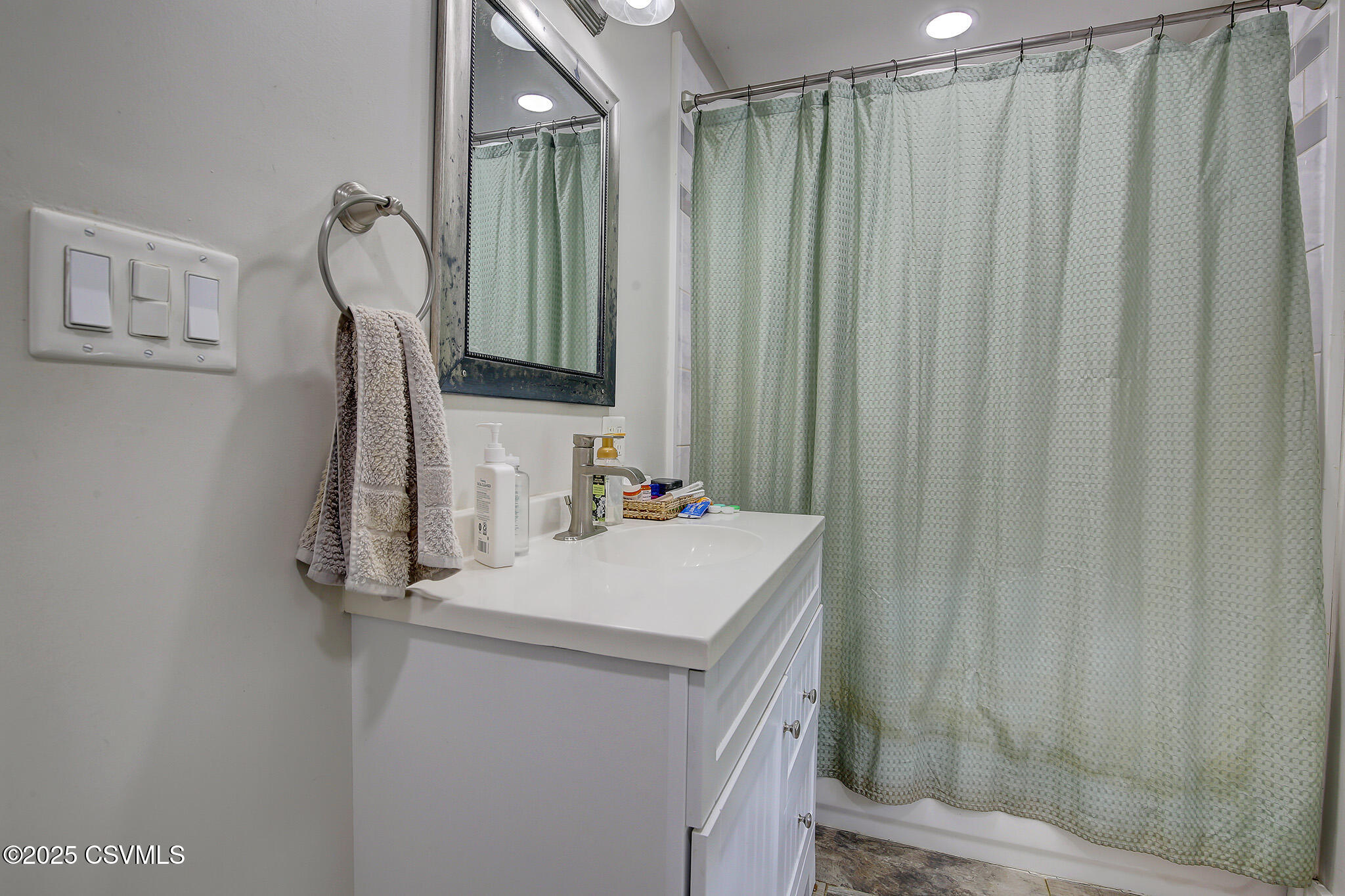 Bloomsburg, Pennsylvania 17815, United States, 2 Bedrooms Bedrooms, ,2 BathroomsBathrooms,Residential,Active,132569