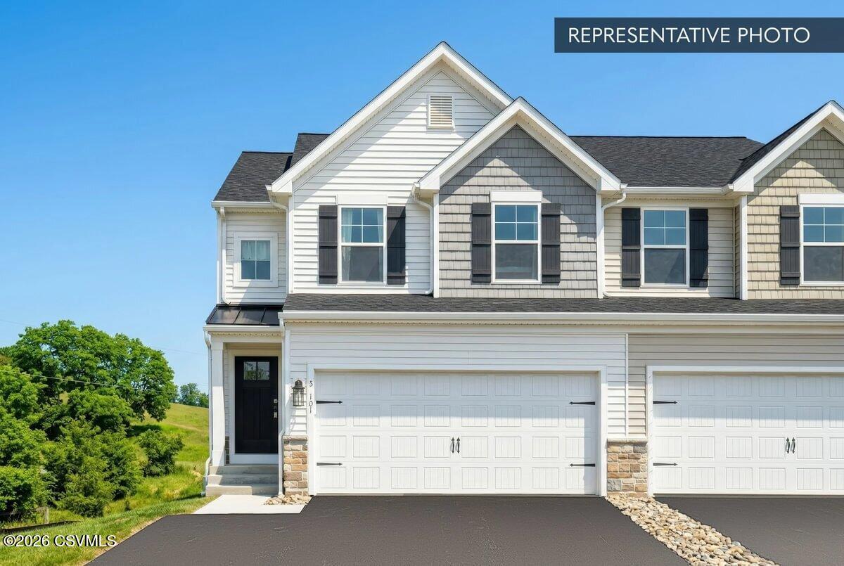 8 102 #23 JULIAN Drive