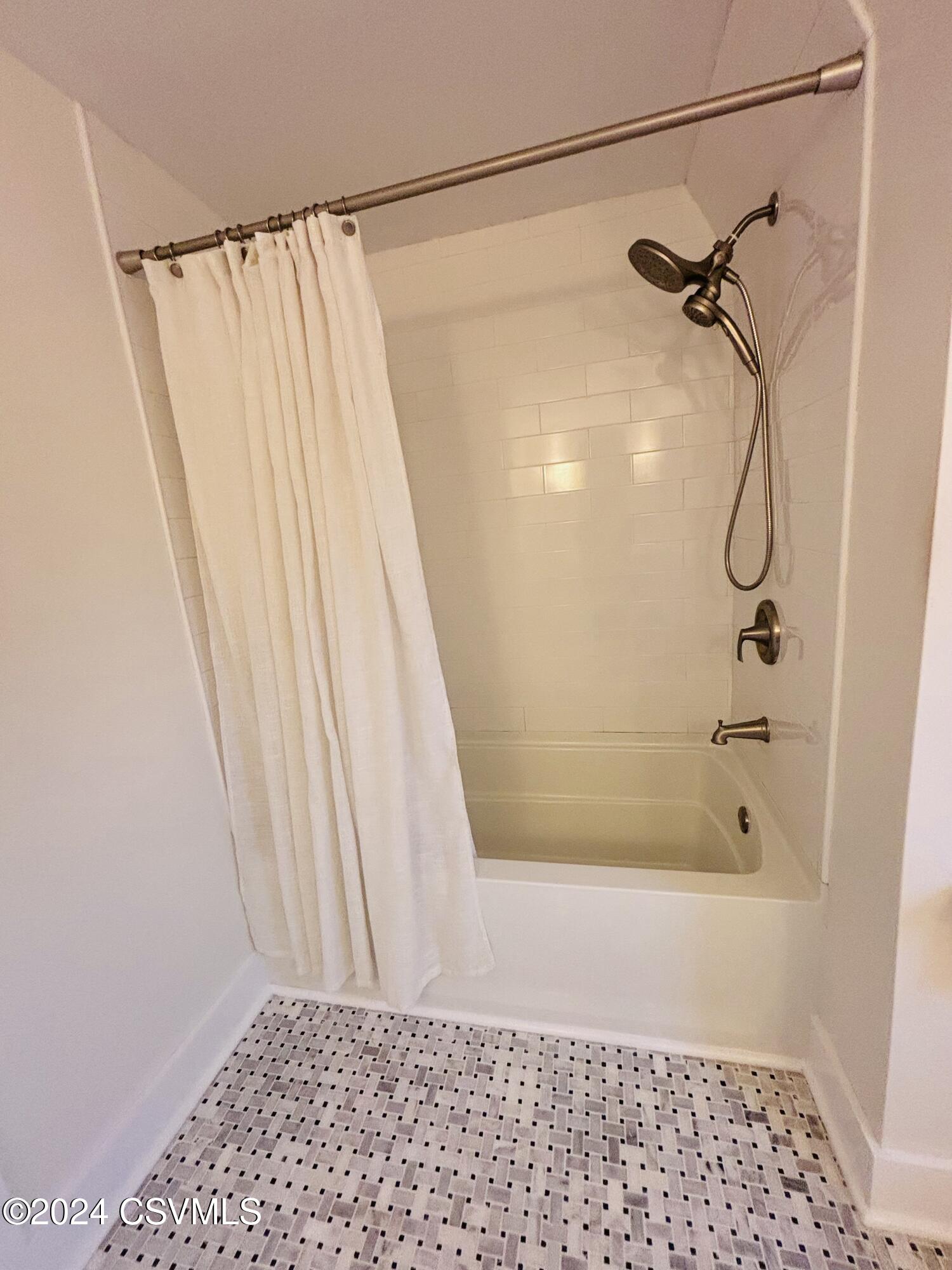 Mifflinburg, Pennsylvania 17844, United States, 3 Bedrooms Bedrooms, ,2 BathroomsBathrooms,Residential,Active,23986