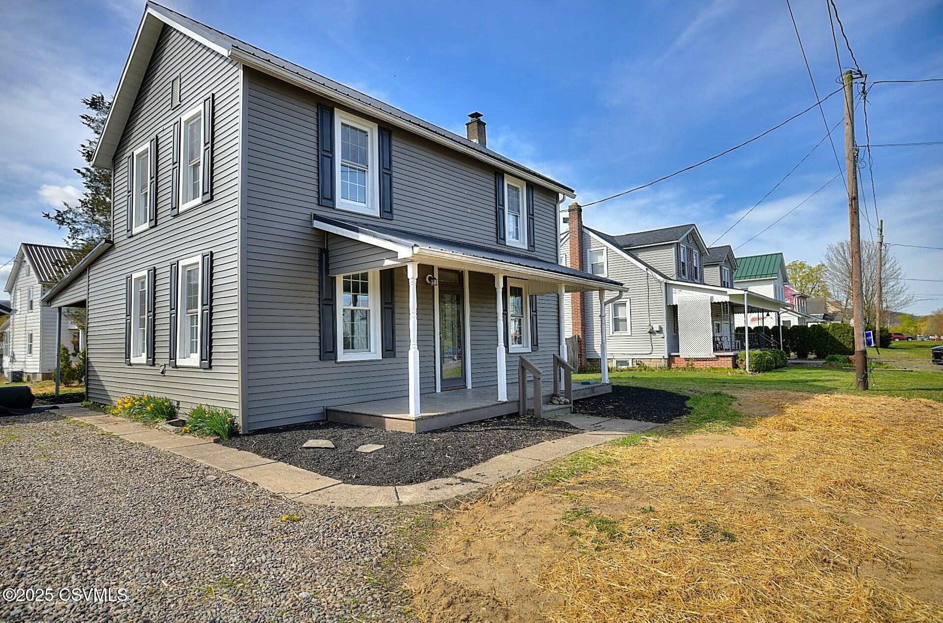 214 E THIRD Street