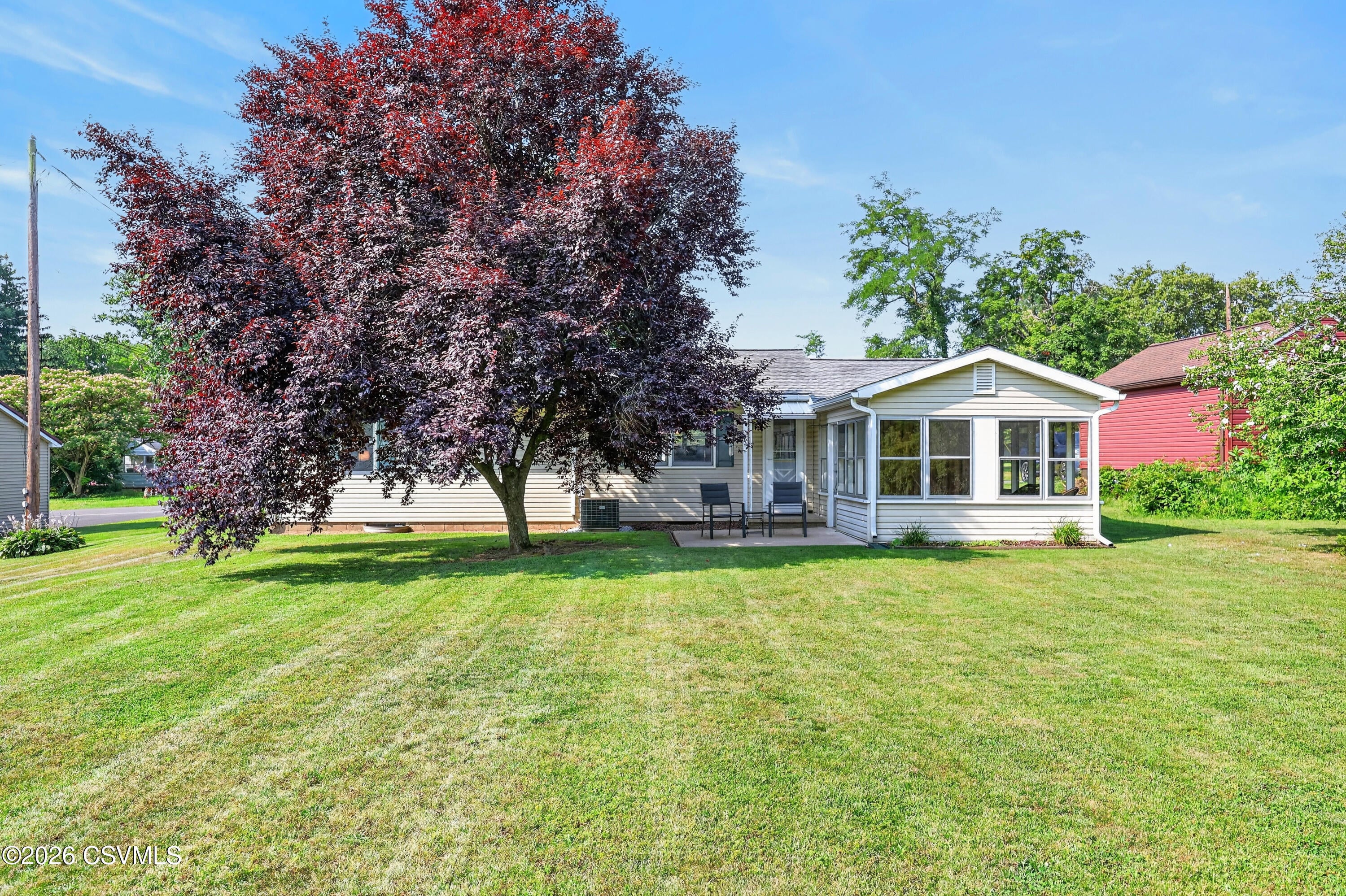 140 PONTIUS Avenue