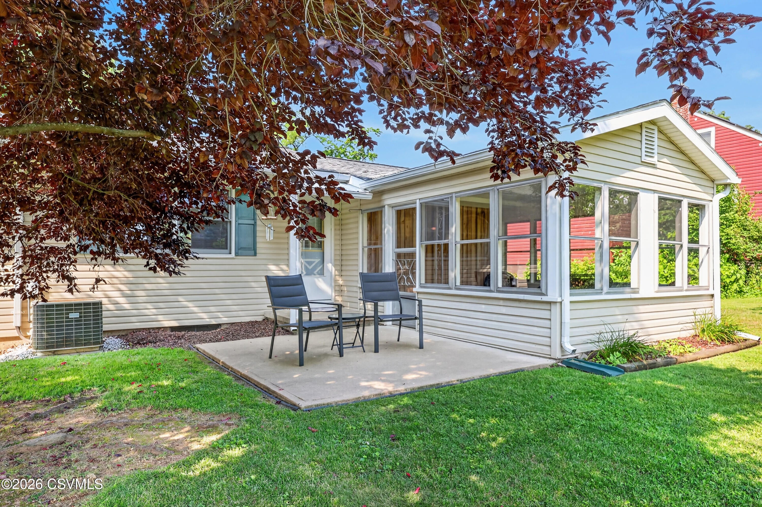 140 PONTIUS Avenue
