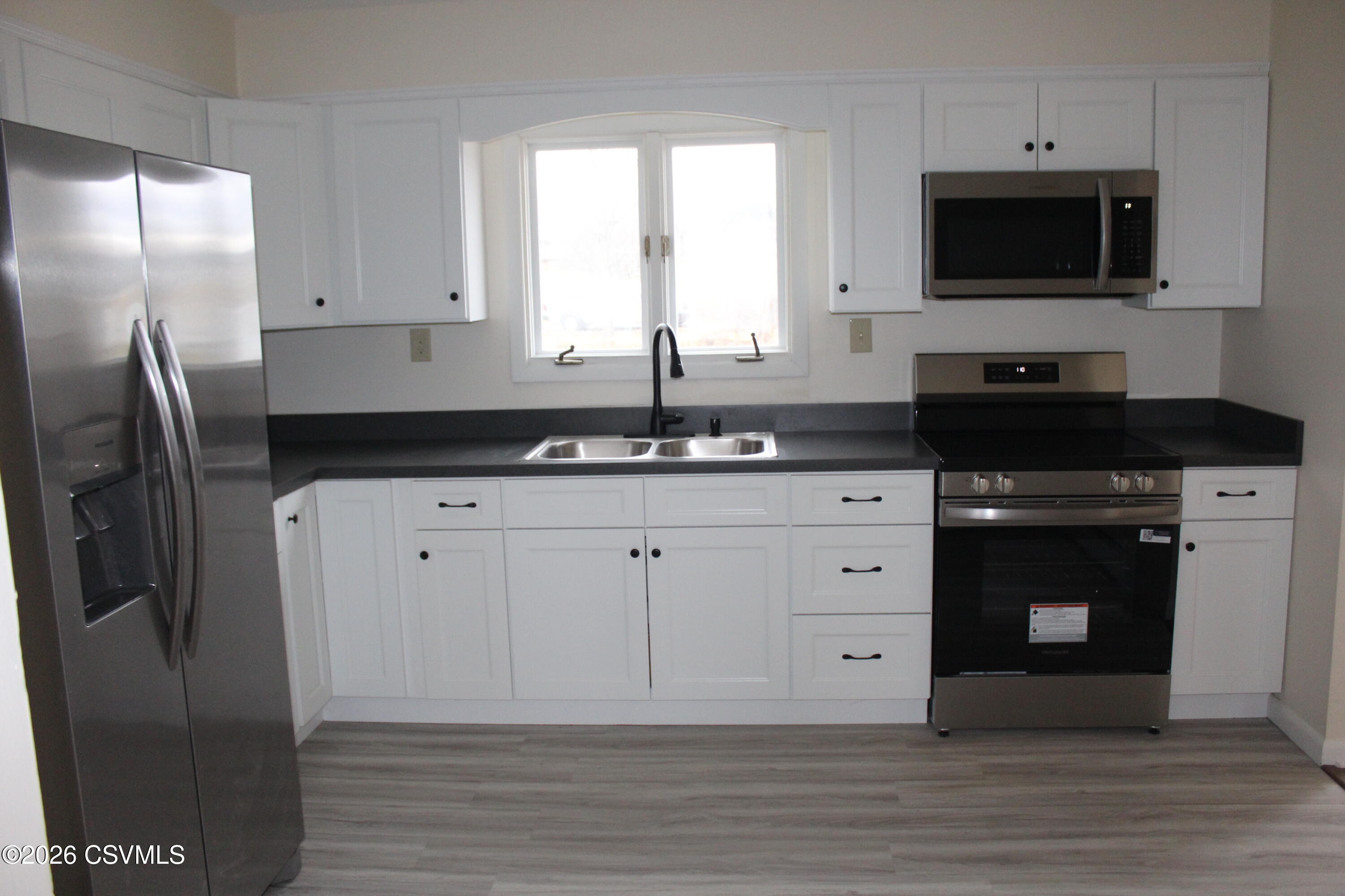 Properties 6 133 4TH Street