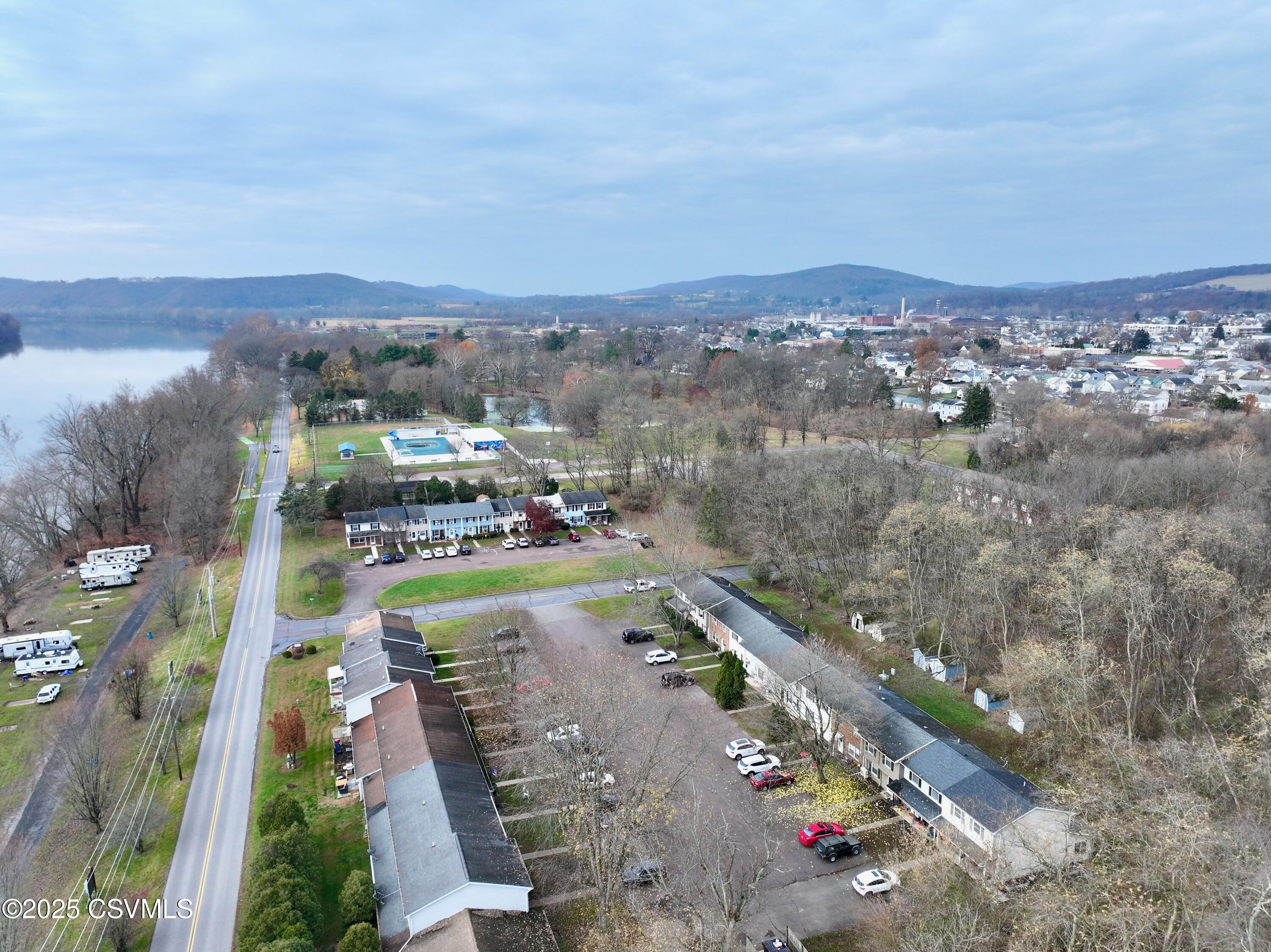 Properties 4 16 PARK Place