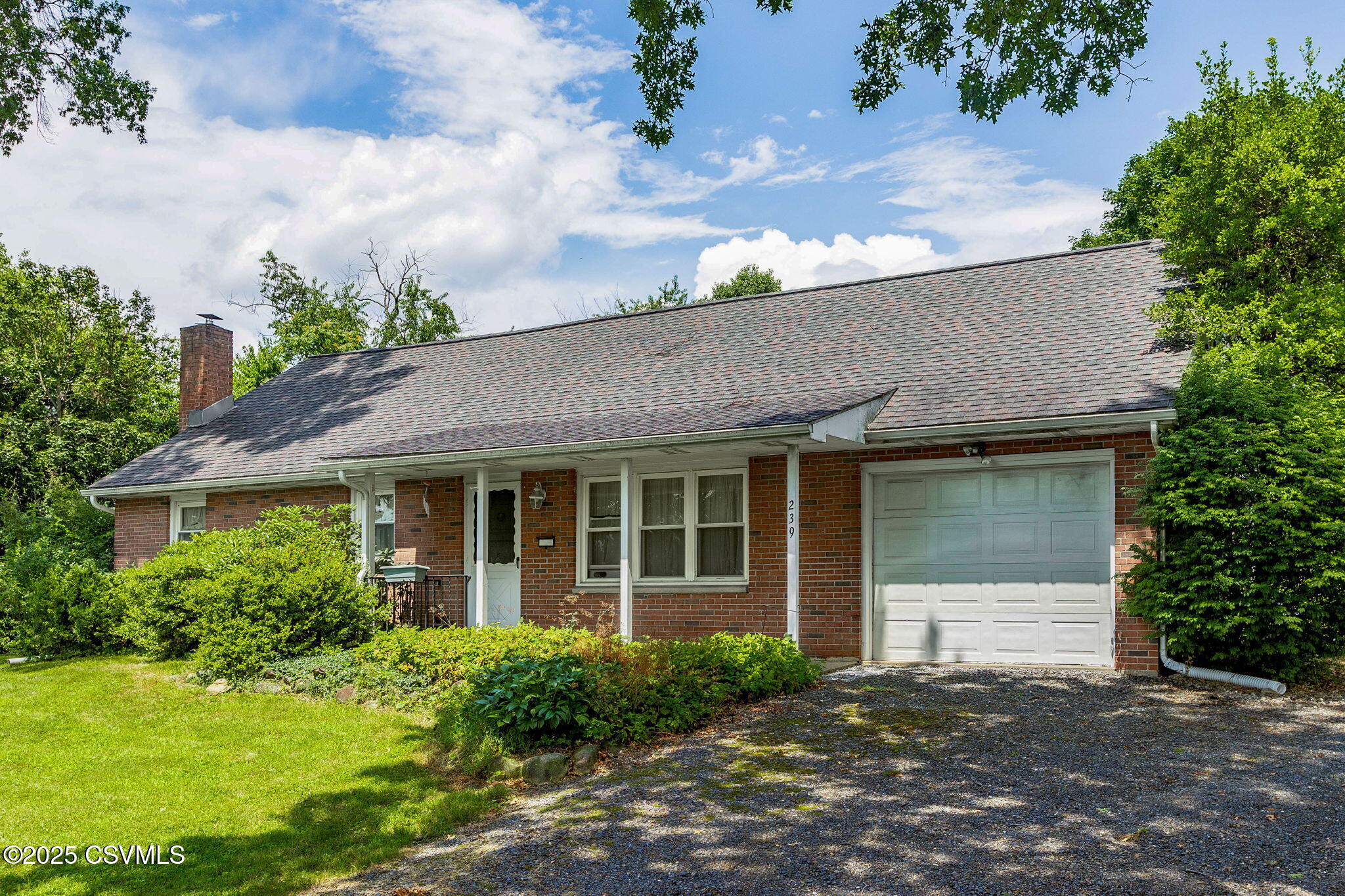 Properties 3 239 MCCRACKEN Road