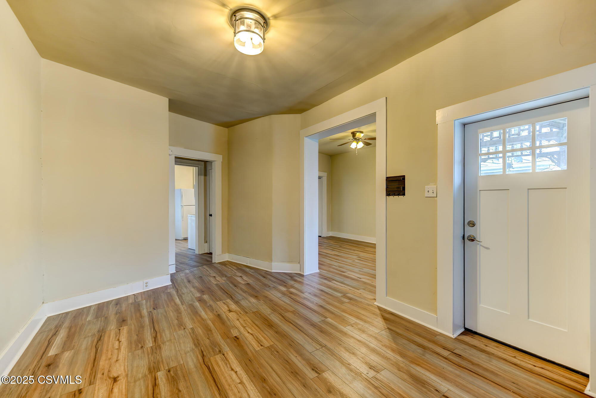 Properties 5 148 BLOOM Street