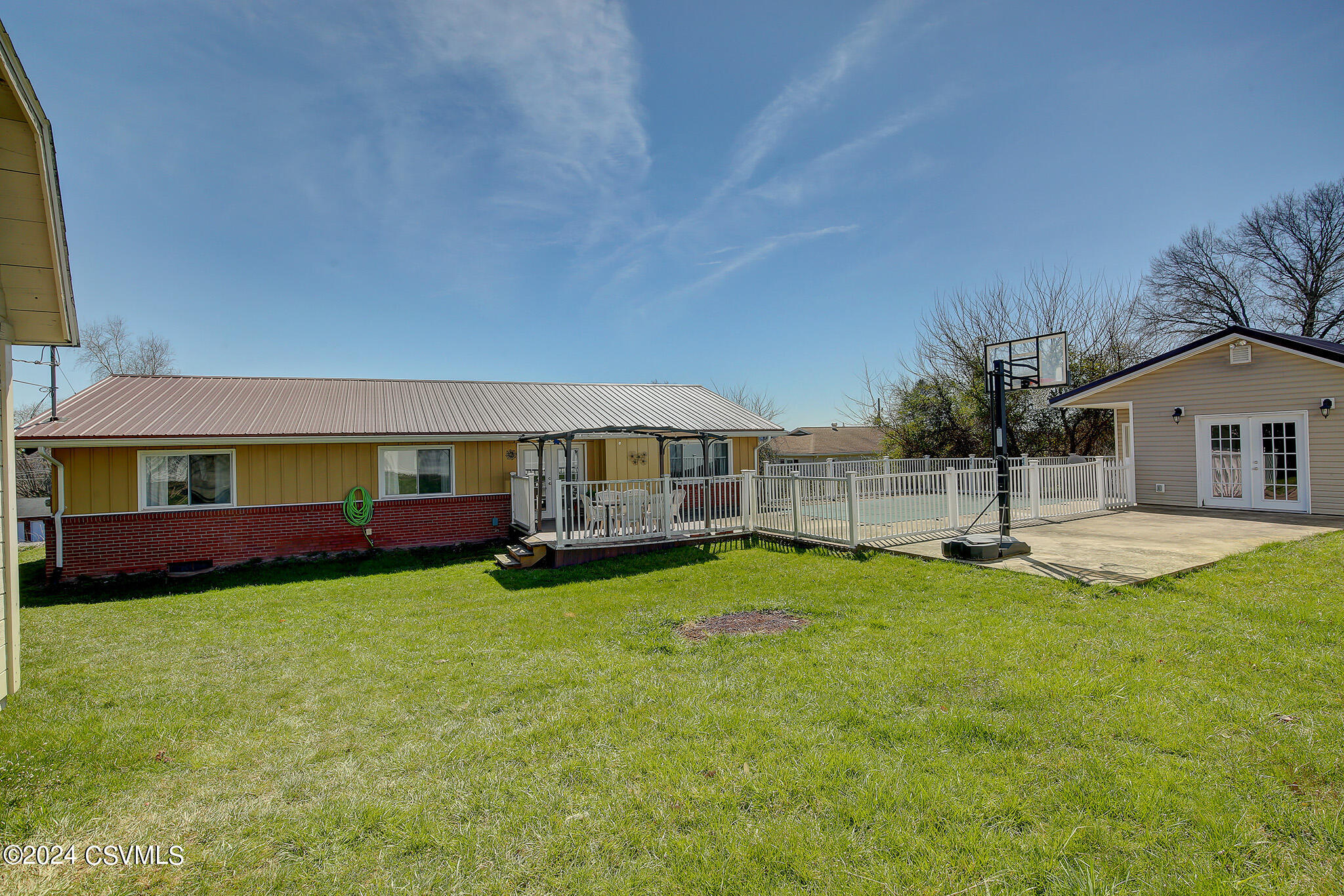 Bloomsburg, Pennsylvania 17815, United States, 3 Bedrooms Bedrooms, ,2 BathroomsBathrooms,Residential,Active,61829