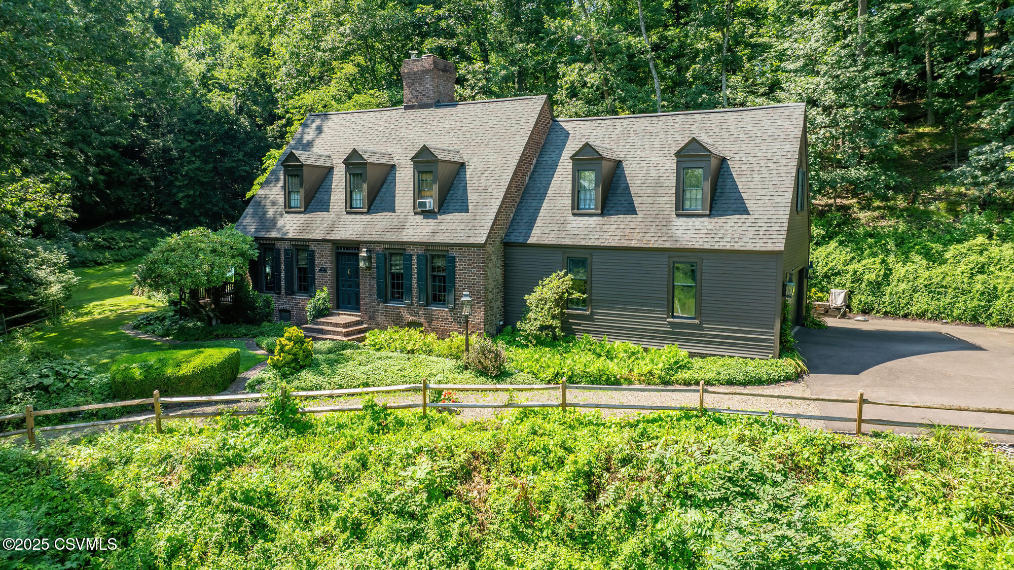580 HEMLOCK Street