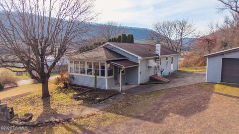 Bloomsburg 24 125 MAIN-MIFFLIN Road Bloomsburg PA 17815