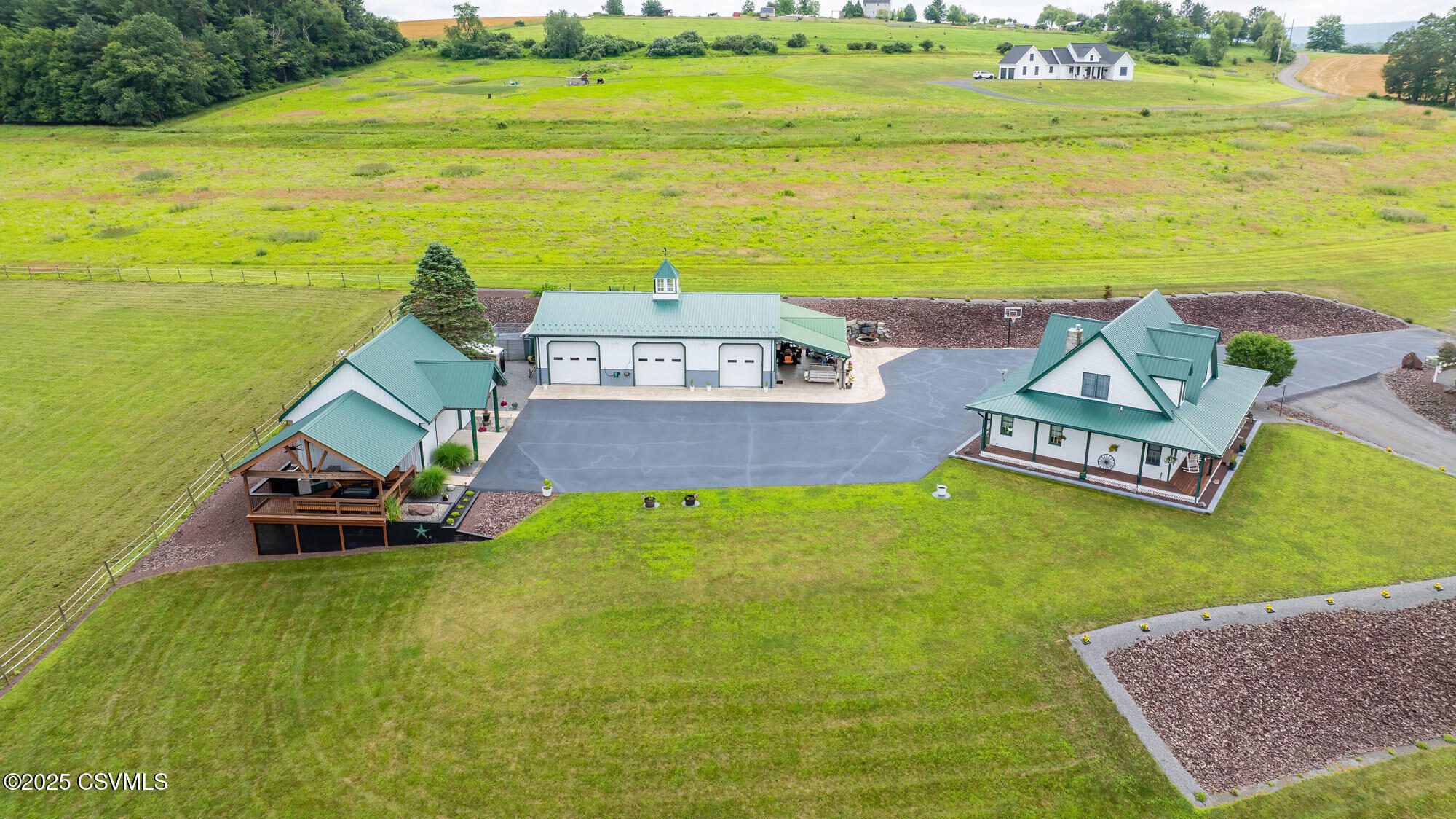 129 KINNEY HILL Road