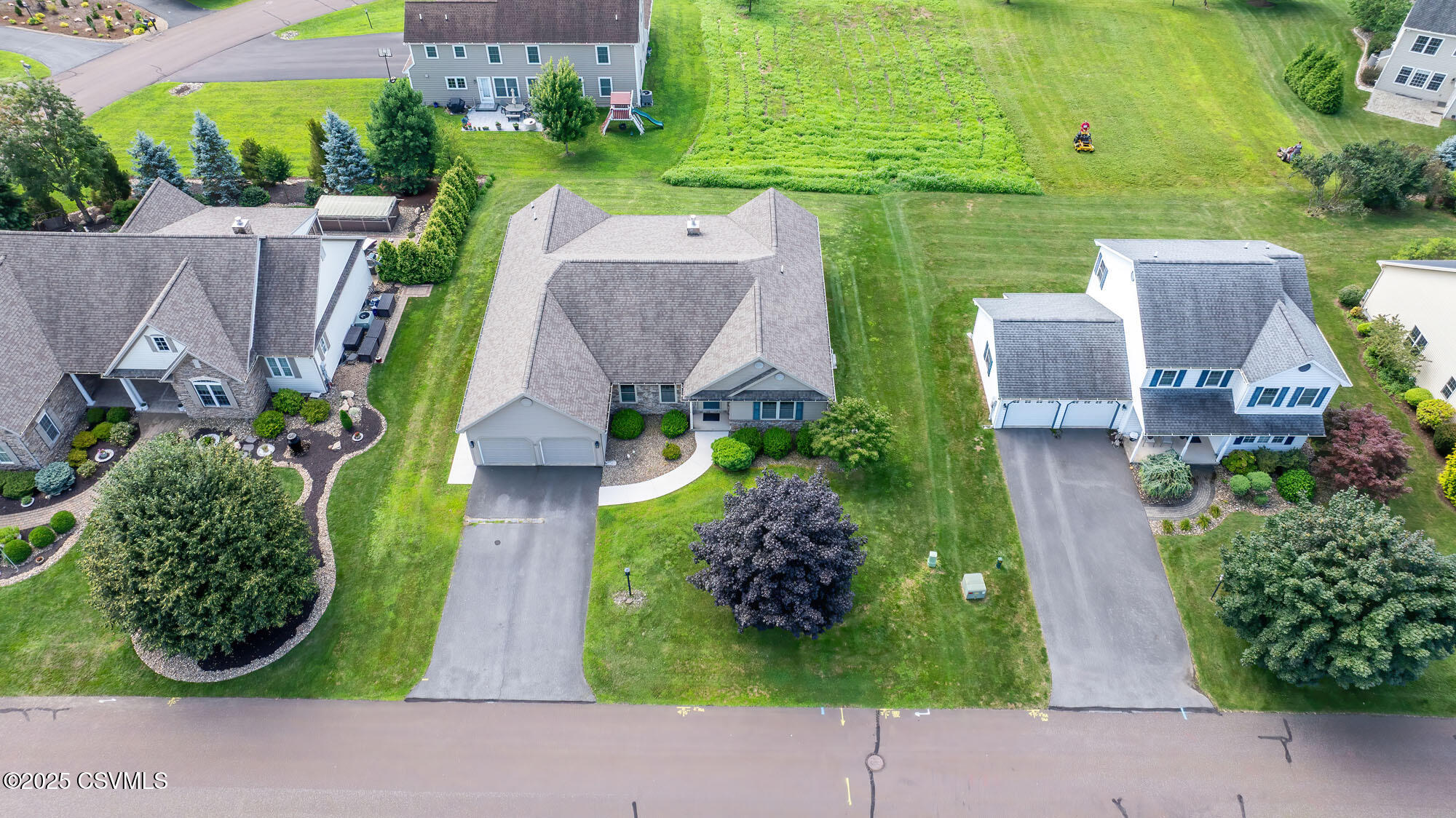 28 PENNY Lane