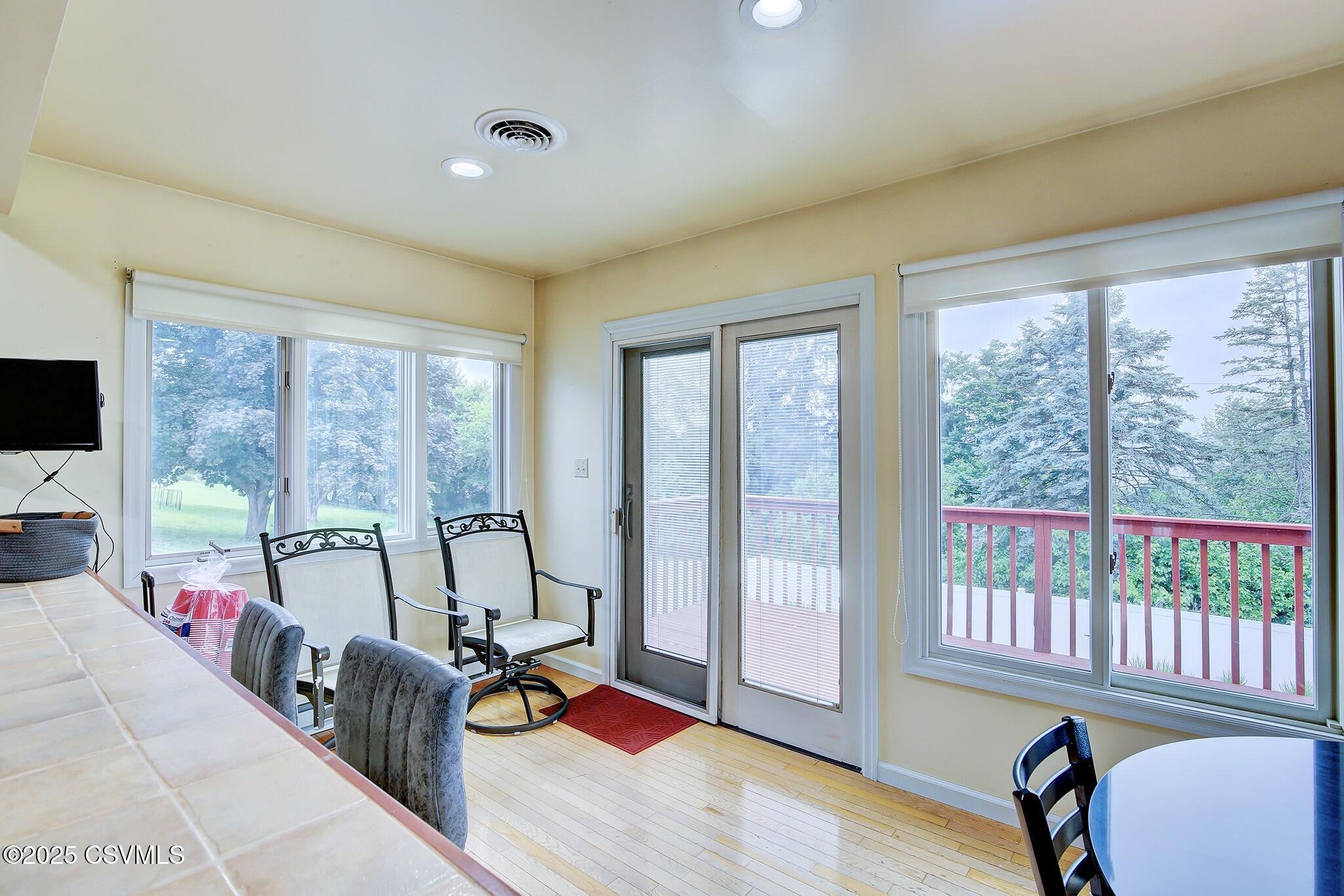 Lewisburg, Pennsylvania 17837, United States, 4 Bedrooms Bedrooms, ,2 BathroomsBathrooms,Residential,Active,136070