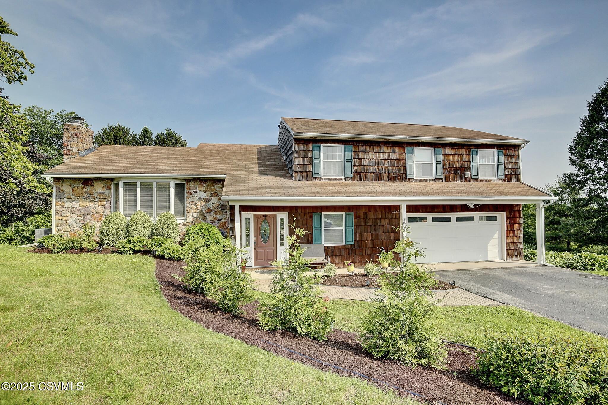 Lewisburg, Pennsylvania 17837, United States, 4 Bedrooms Bedrooms, ,2 BathroomsBathrooms,Residential,Active,136070