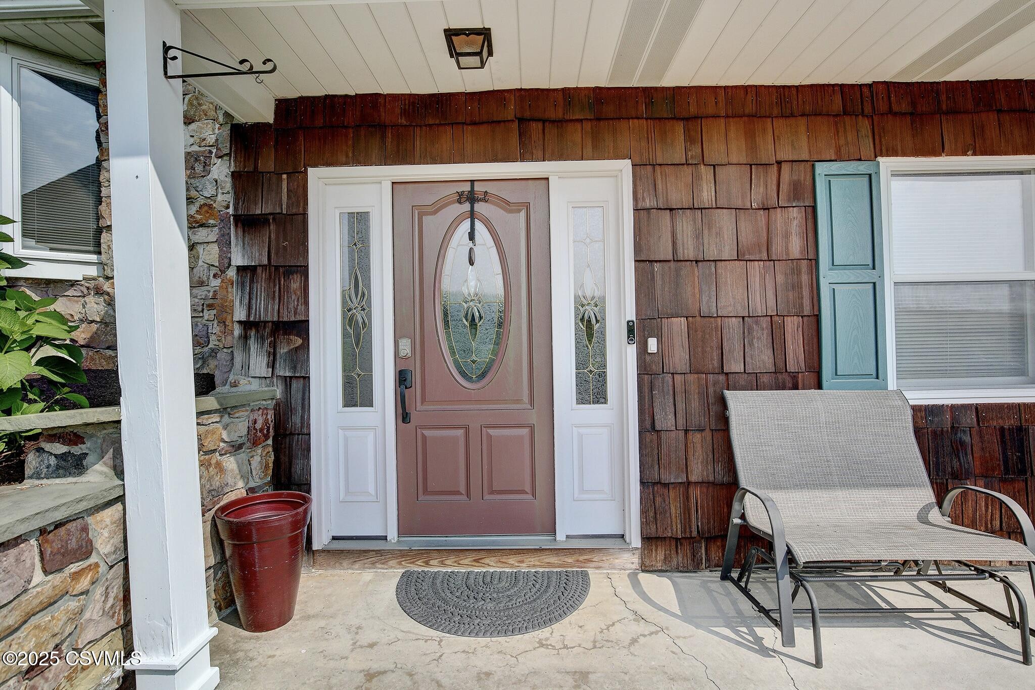 Lewisburg, Pennsylvania 17837, United States, 4 Bedrooms Bedrooms, ,2 BathroomsBathrooms,Residential,Active,136070