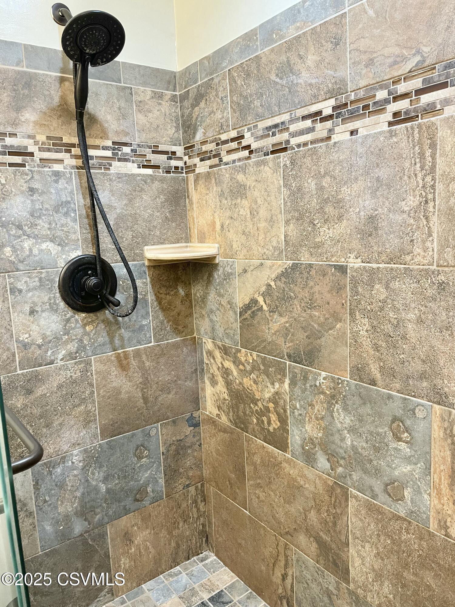 Lewisburg, Pennsylvania 17837, United States, 4 Bedrooms Bedrooms, ,2 BathroomsBathrooms,Residential,Active,136070