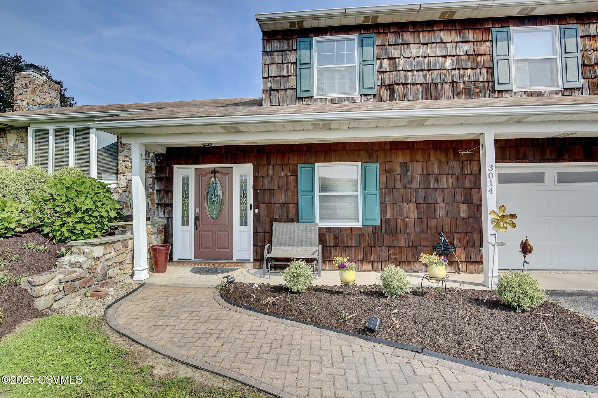 Lewisburg, Pennsylvania 17837, United States, 4 Bedrooms Bedrooms, ,2 BathroomsBathrooms,Residential,Active,136070