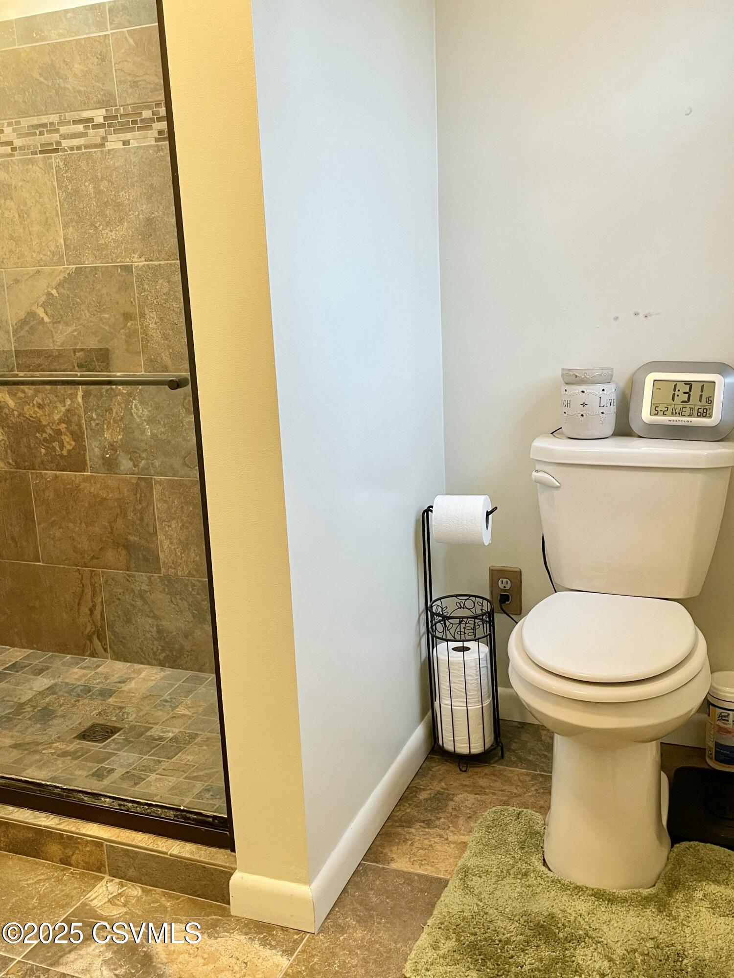 Lewisburg, Pennsylvania 17837, United States, 4 Bedrooms Bedrooms, ,2 BathroomsBathrooms,Residential,Active,136070